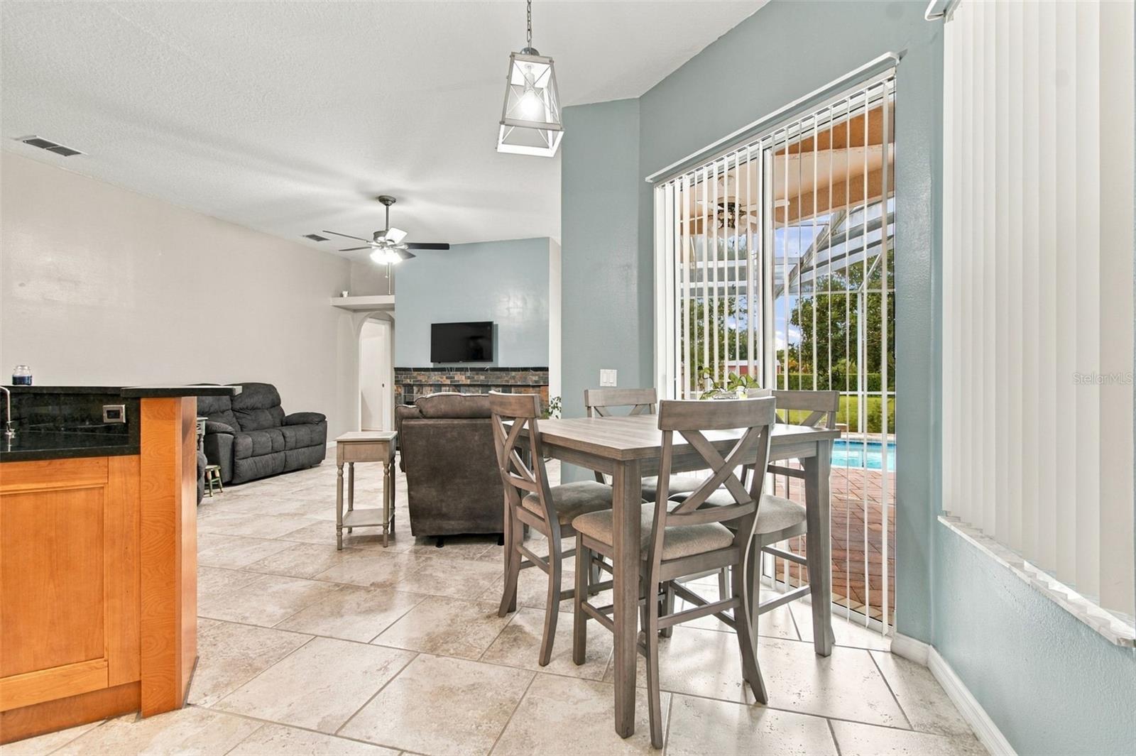 22420 SHORESIDE DR — photo 14