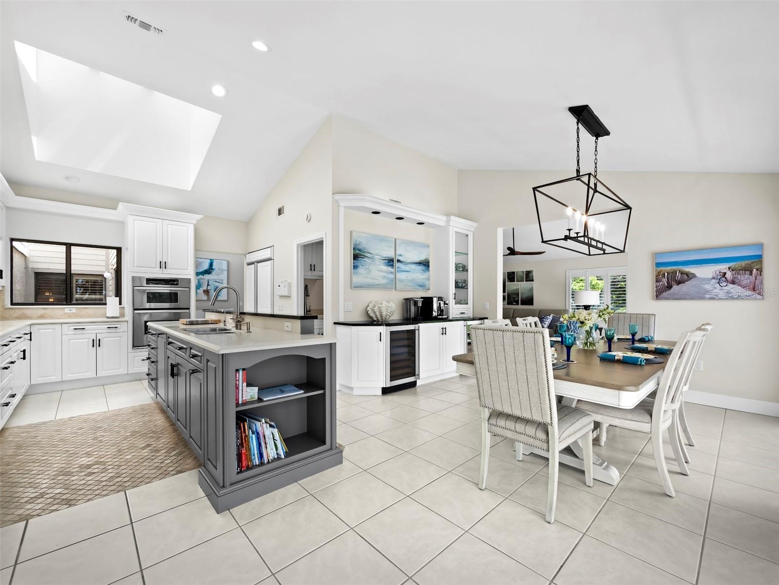 2101 HARBOURSIDE DR #1103 — photo 10