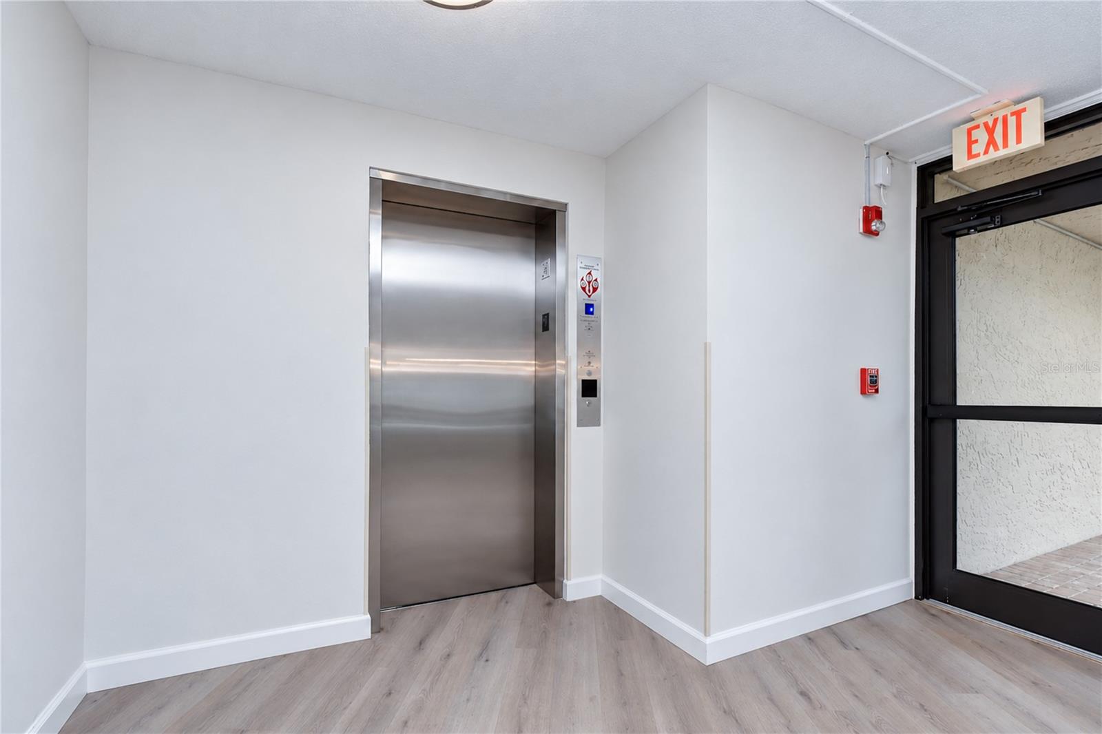 17580 GULF BLVD #417 — photo 60