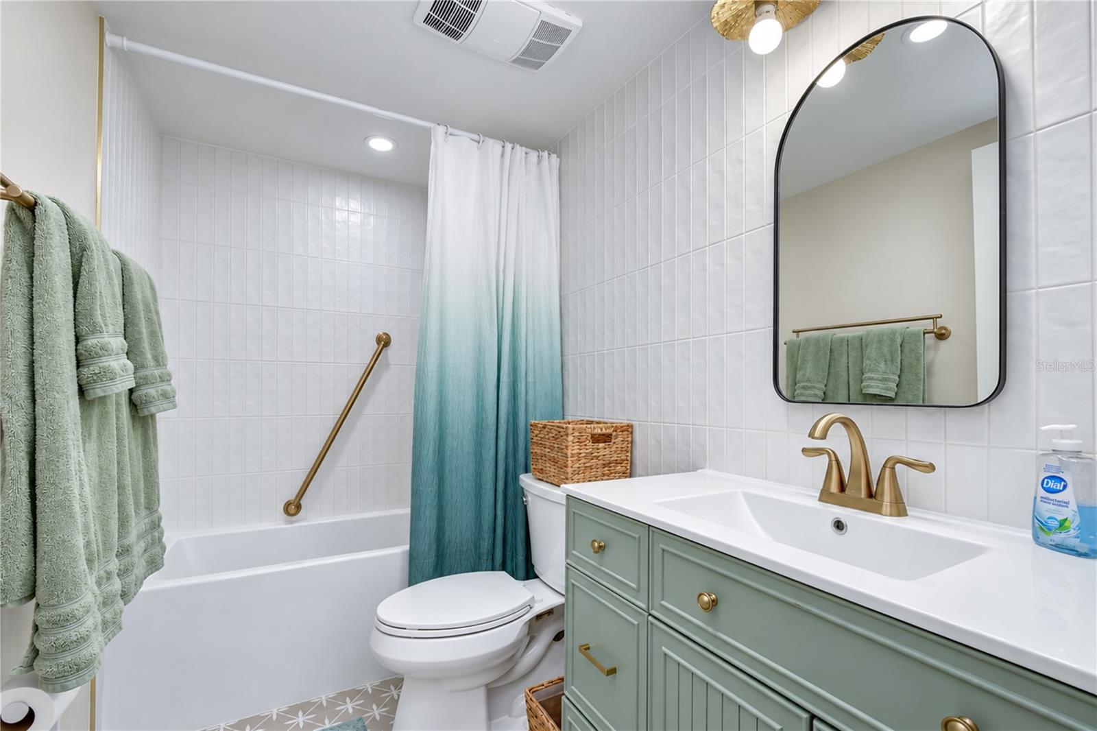 17580 GULF BLVD #417 — photo 26