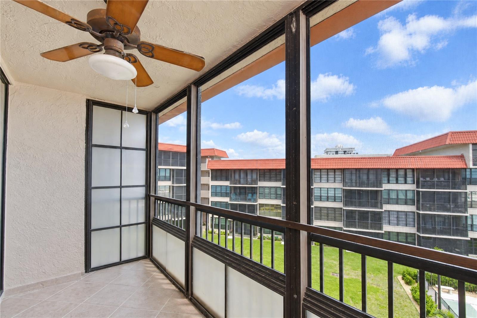17580 GULF BLVD #417 — photo 34