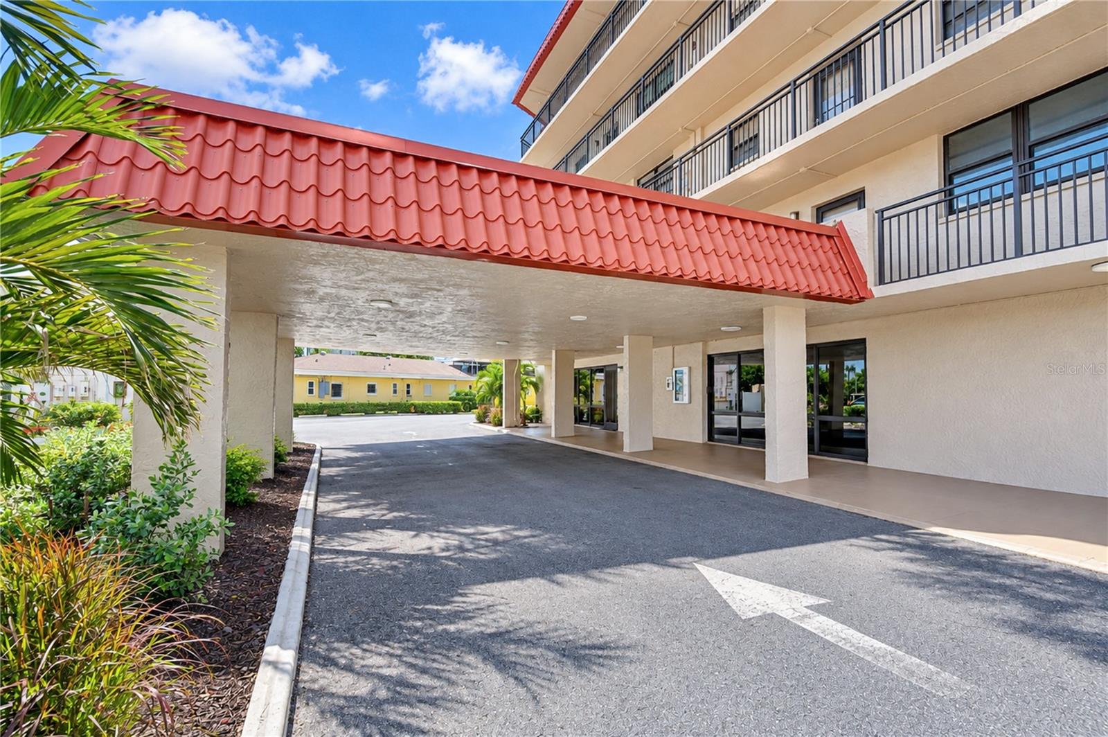 17580 GULF BLVD #417 — photo 41