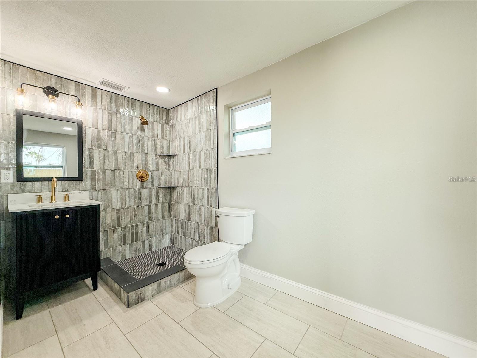 8648 78TH PL — photo 13