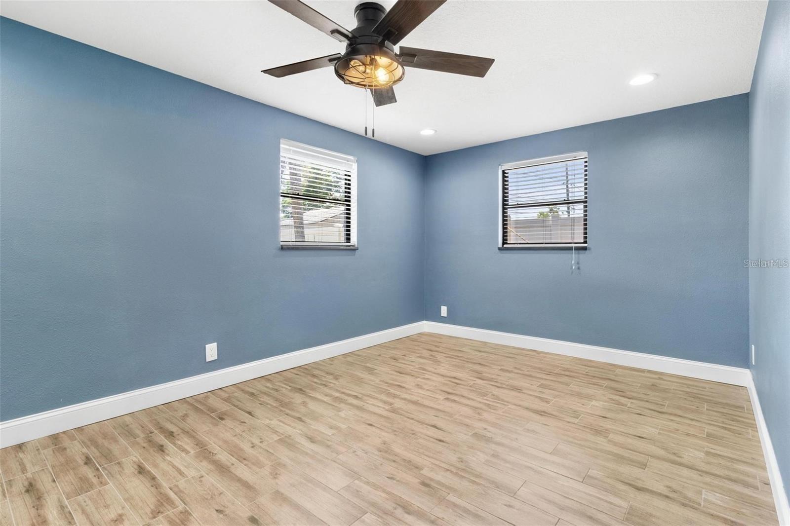 8648 78TH PL — photo 24