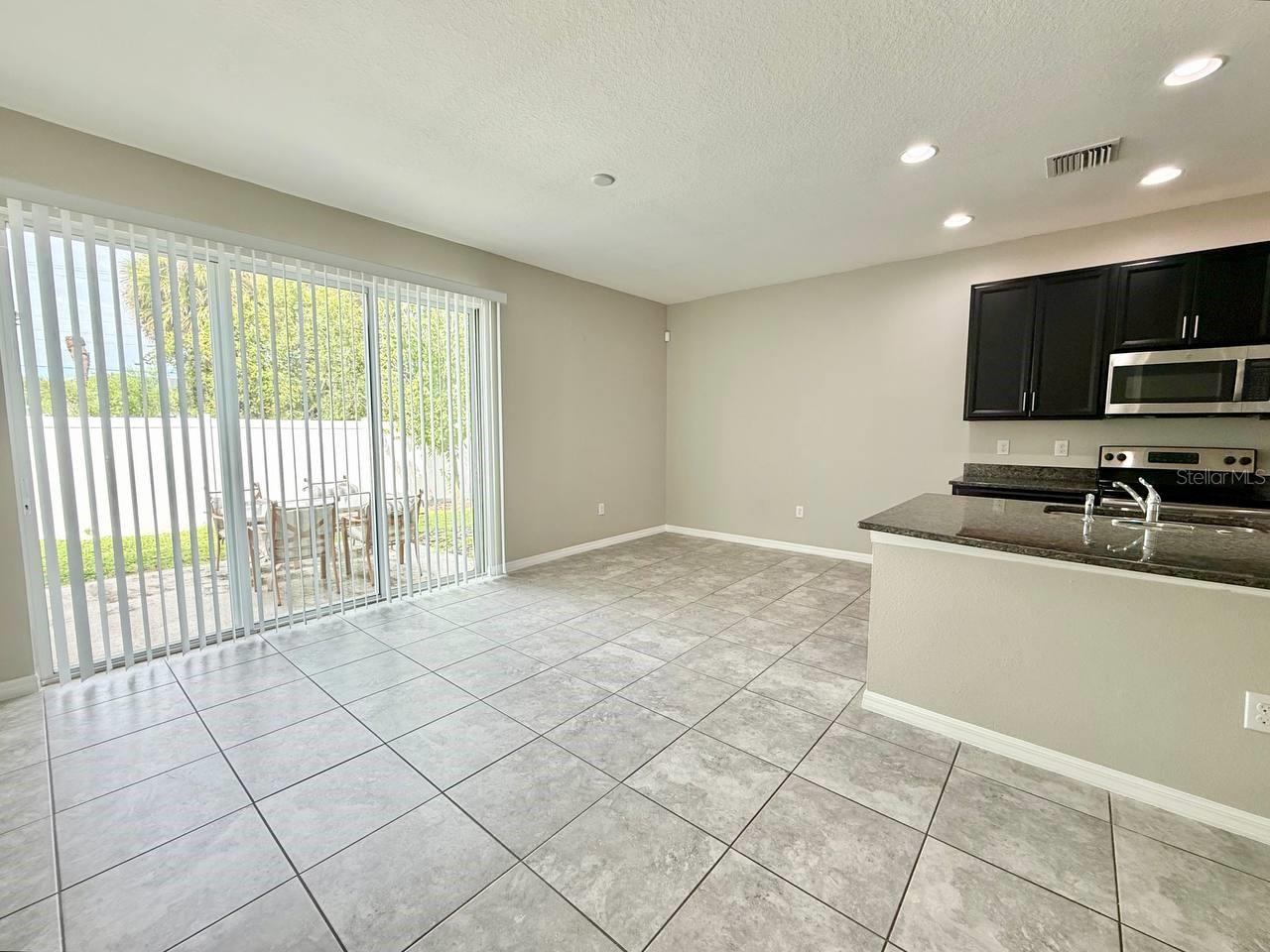7123 SUMMER HOLLY PL — photo 13