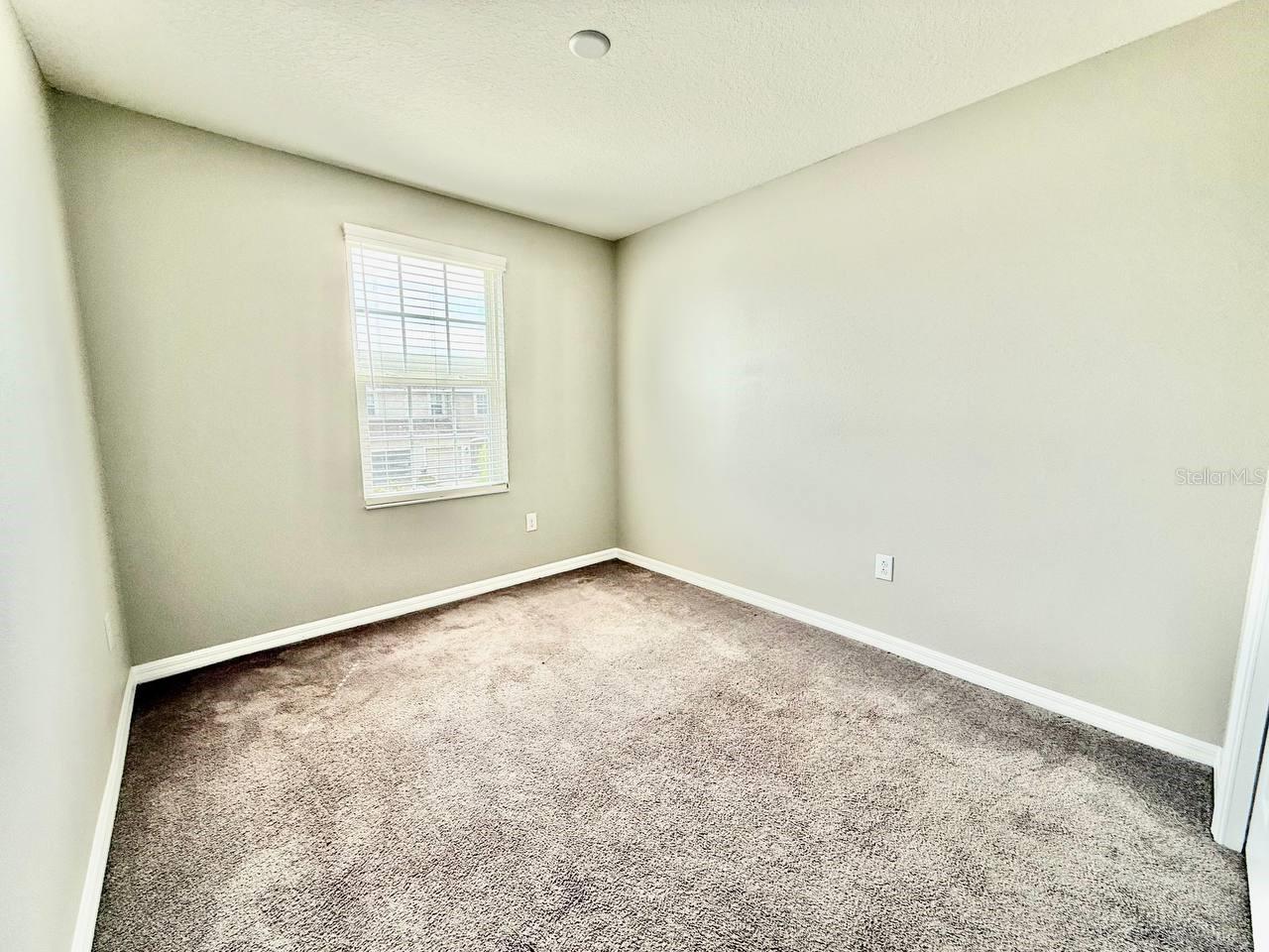 7123 SUMMER HOLLY PL — photo 21