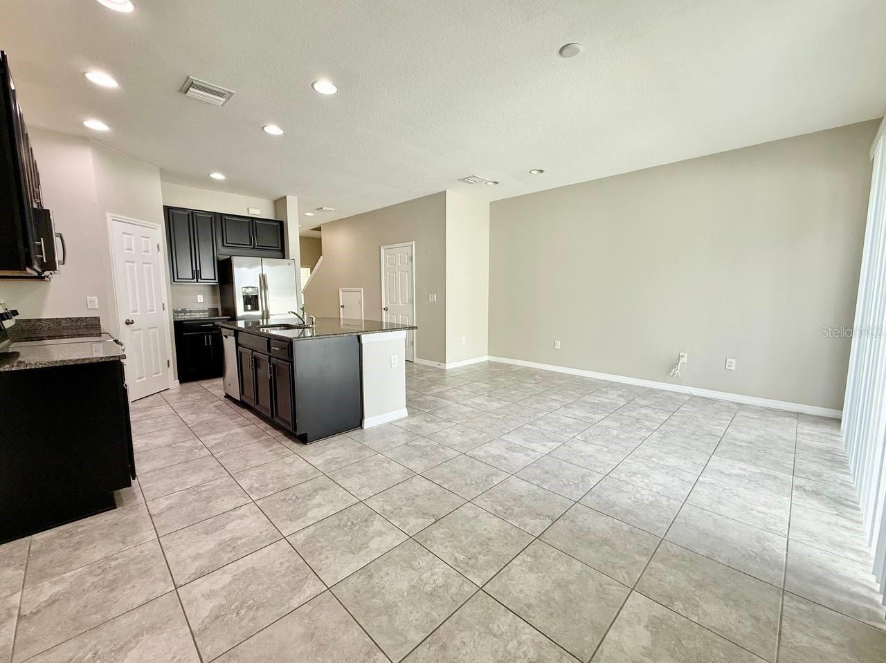 7123 SUMMER HOLLY PL — photo 12