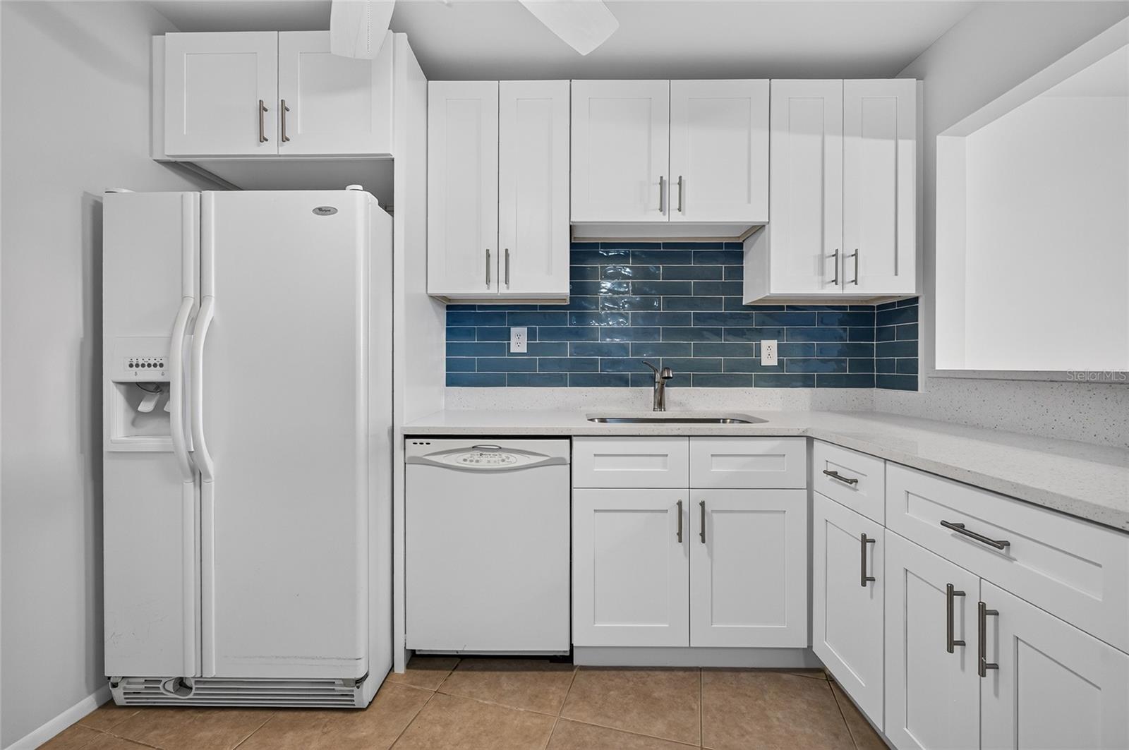 245 CENTER RD #109 — photo 5
