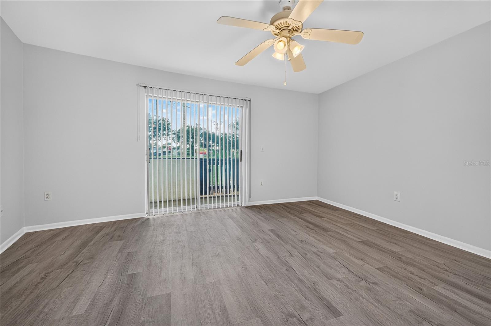 245 CENTER RD #109 — photo 20