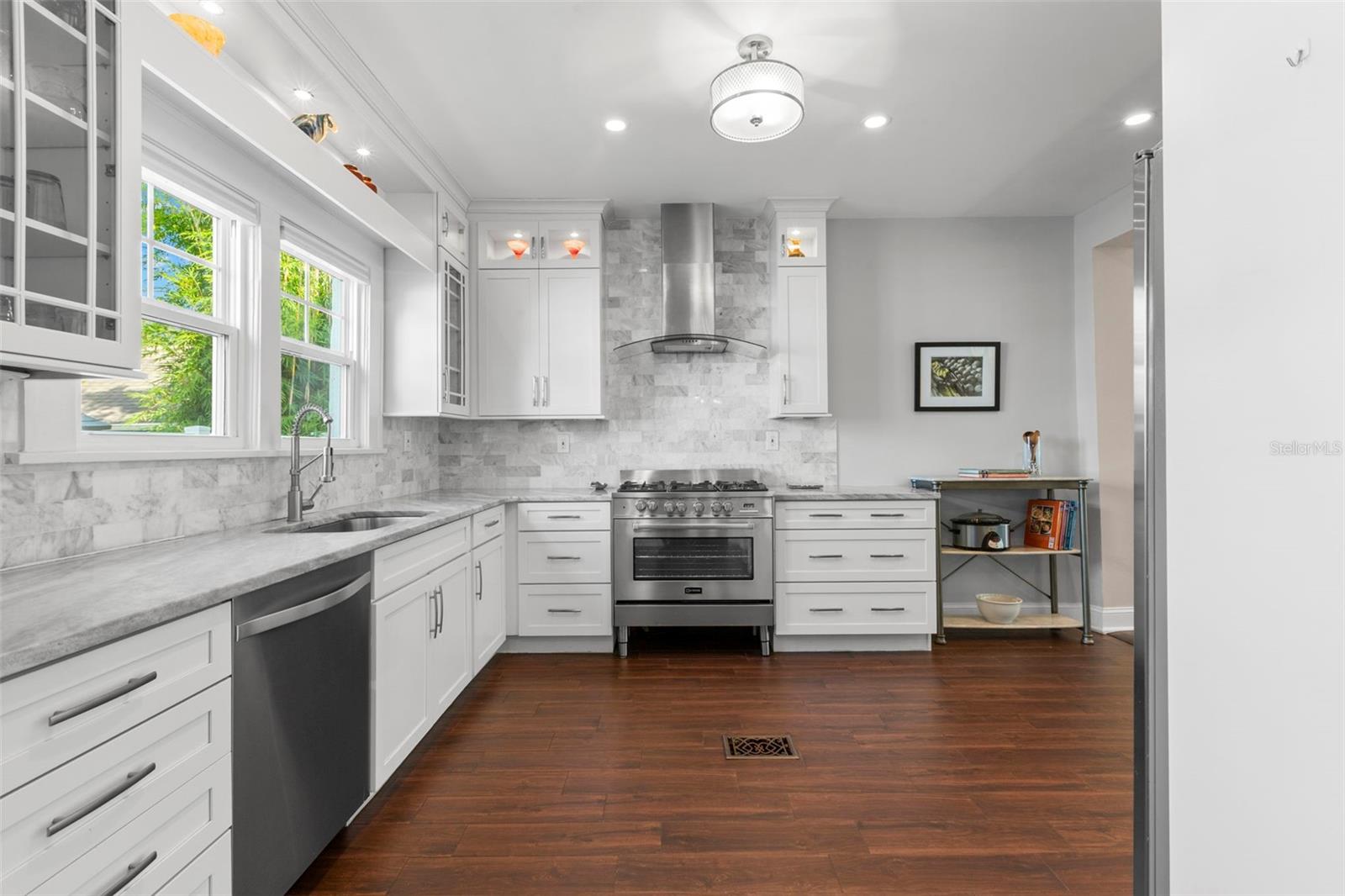 415 20TH AVE NE — photo 20
