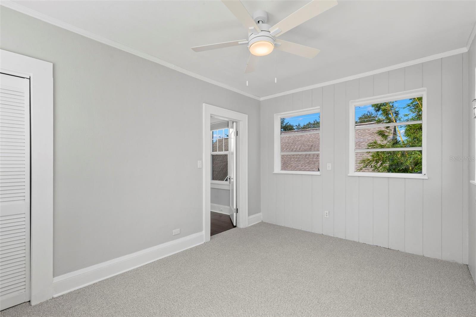 415 20TH AVE NE — photo 49