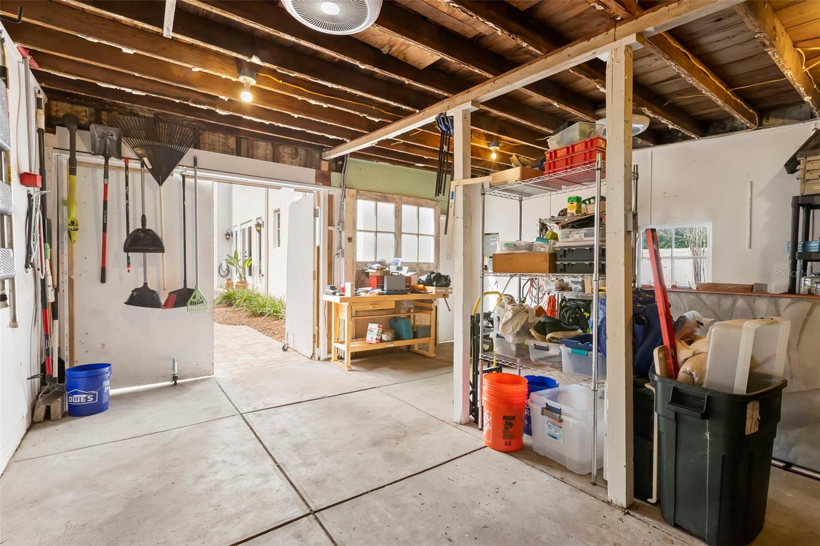 415 20TH AVE NE — photo 53