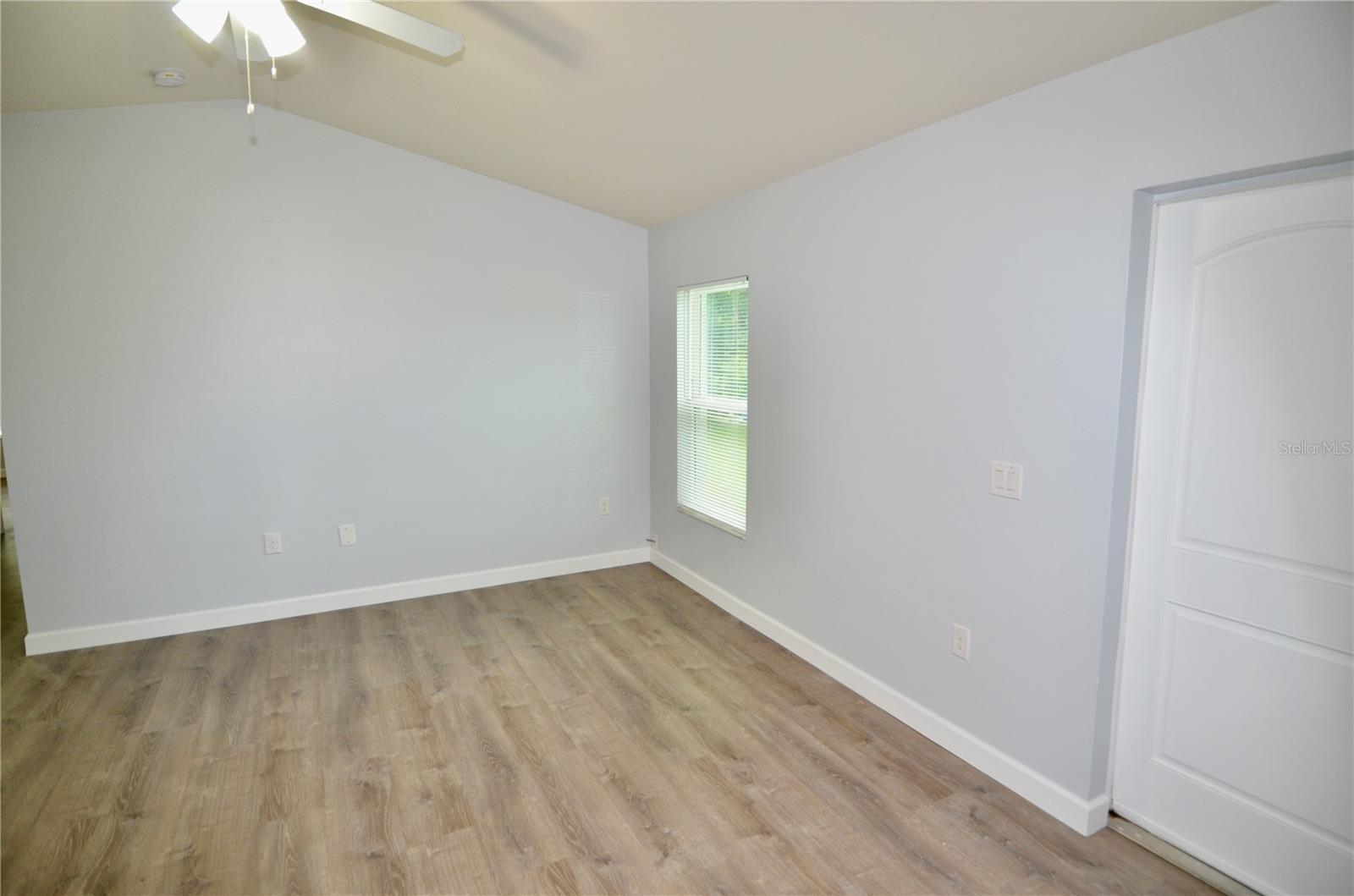 5325 OCARINA RD — photo 9