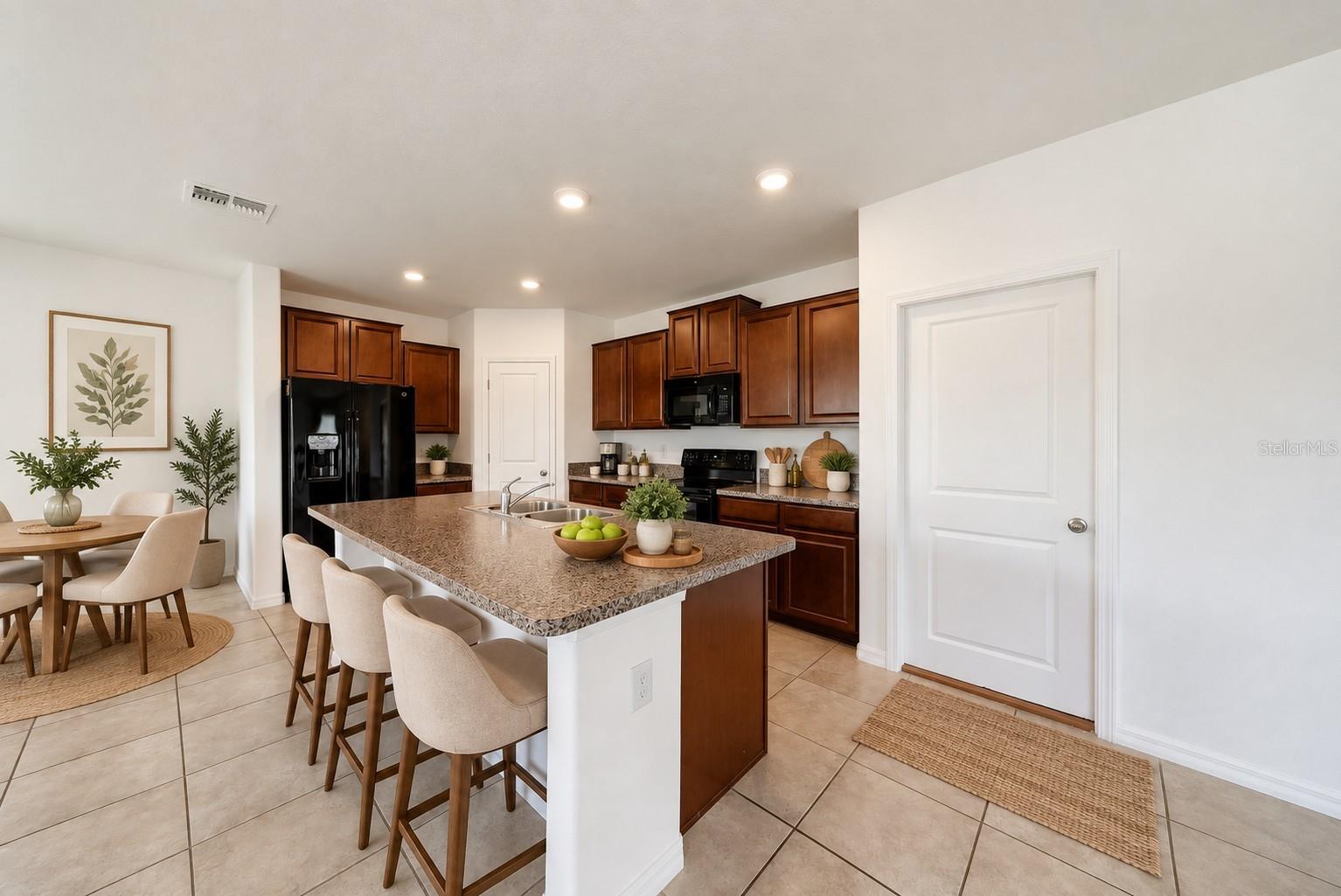 13904 ARBOR PINES DR — photo 8