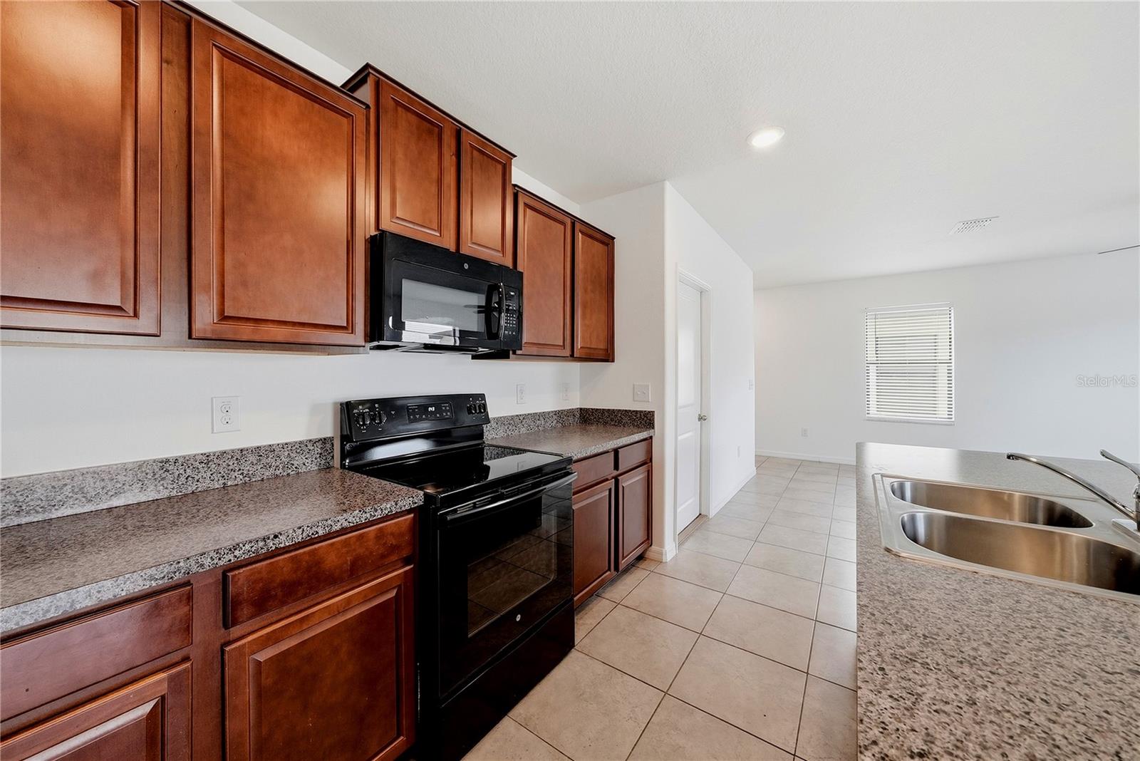 13904 ARBOR PINES DR — photo 12