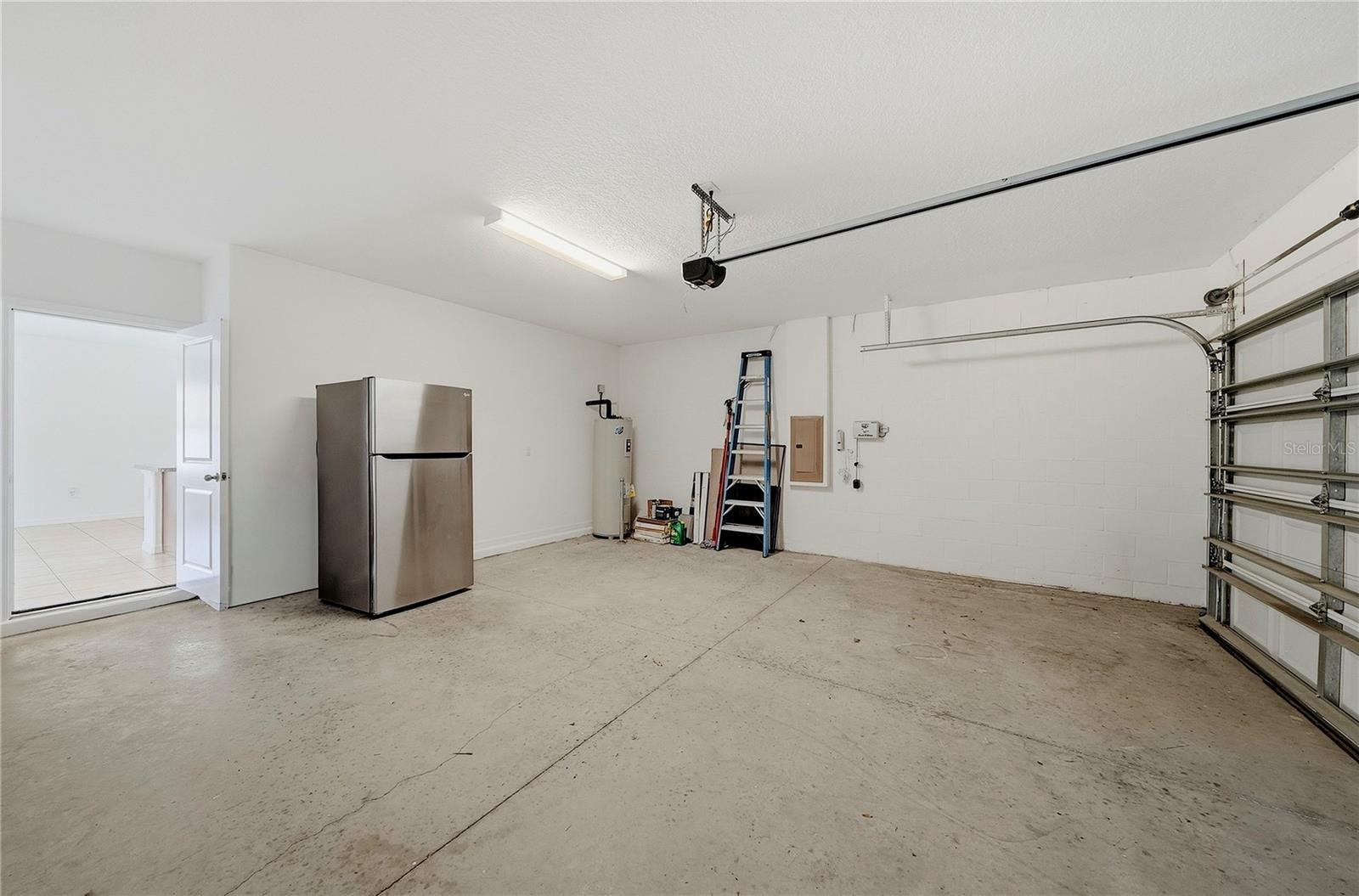 13904 ARBOR PINES DR — photo 32