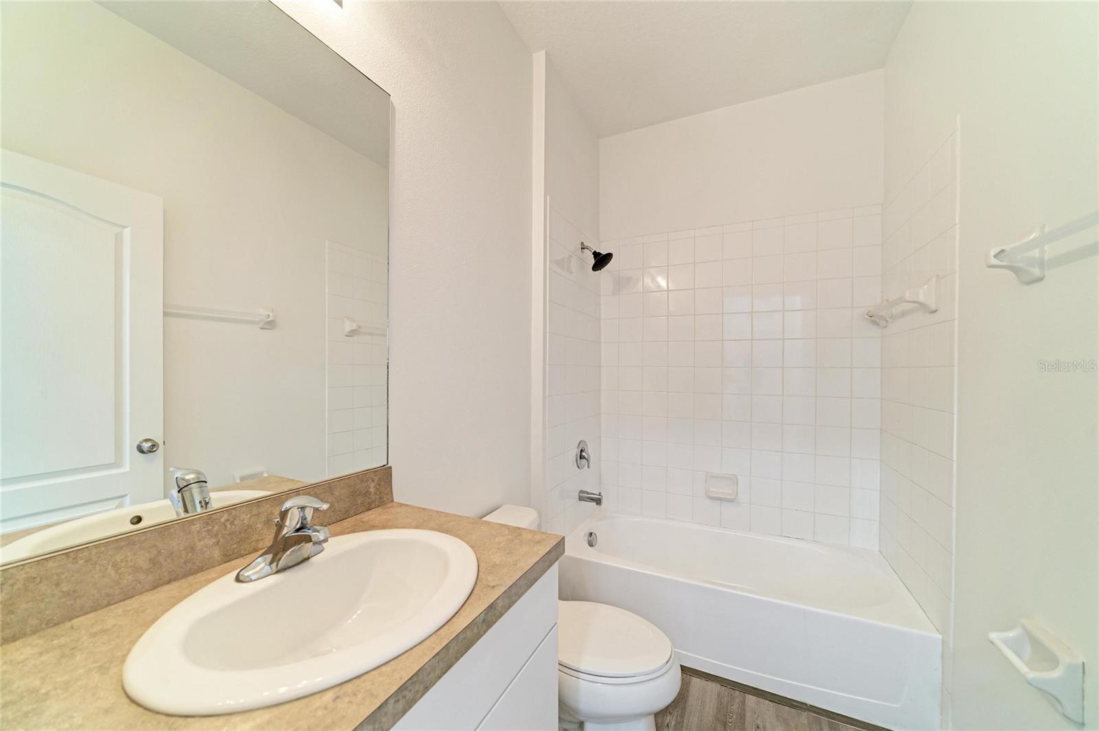 4907 BOSTON COMMON GLN — photo 28