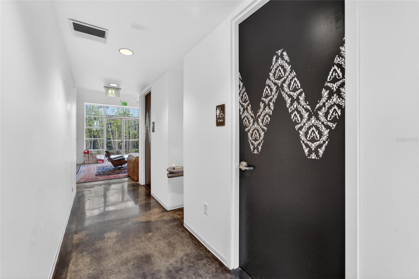 2309 W PLATT ST — photo 38