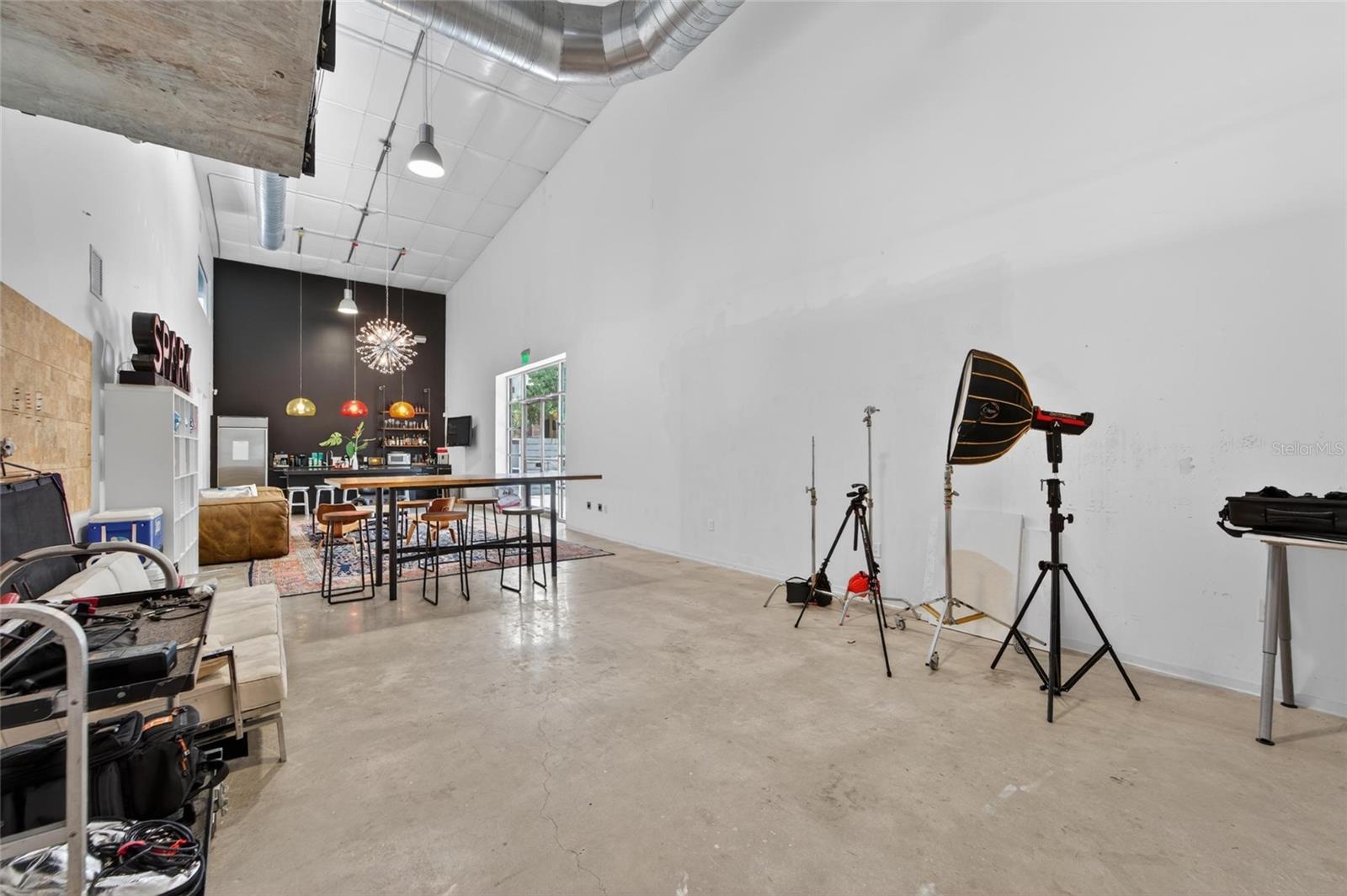 2309 W PLATT ST — photo 30