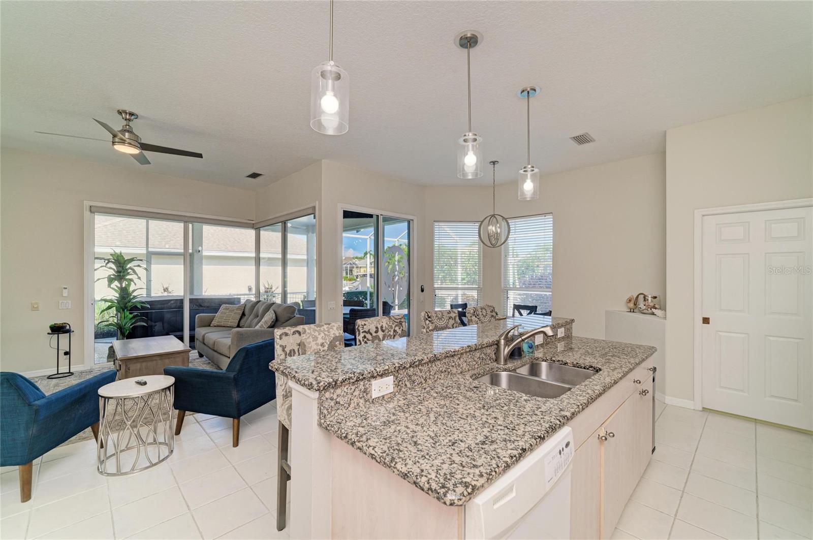 4727 COMPASS DR — photo 16