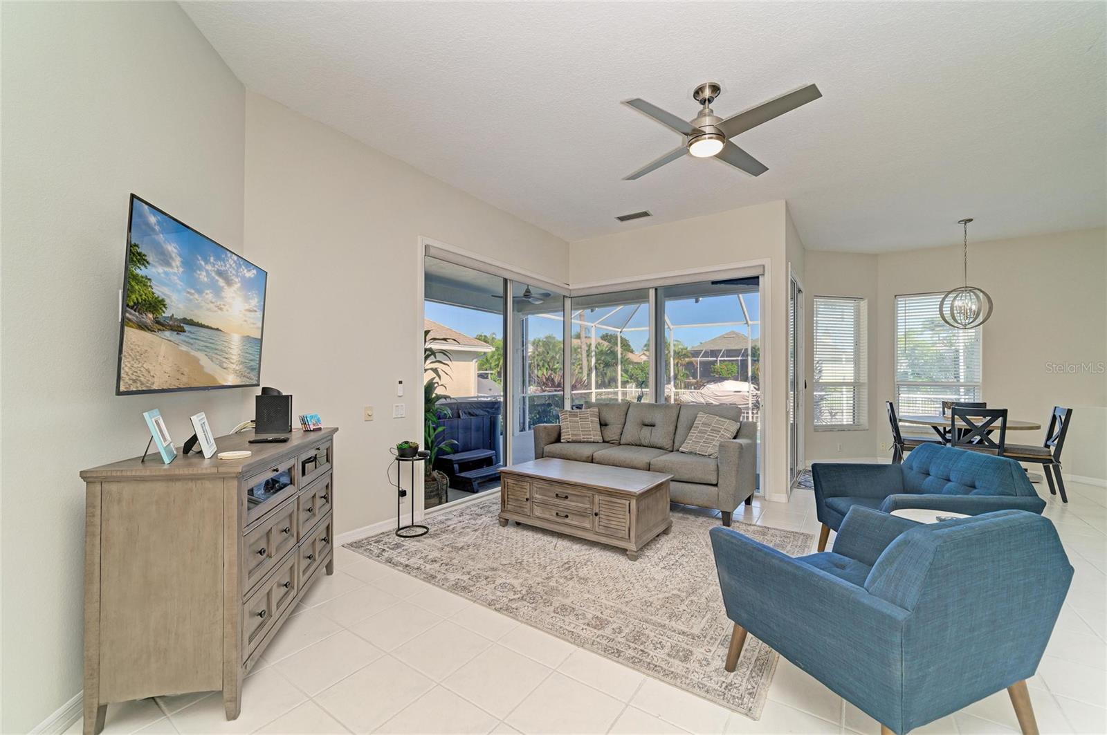 4727 COMPASS DR — photo 8
