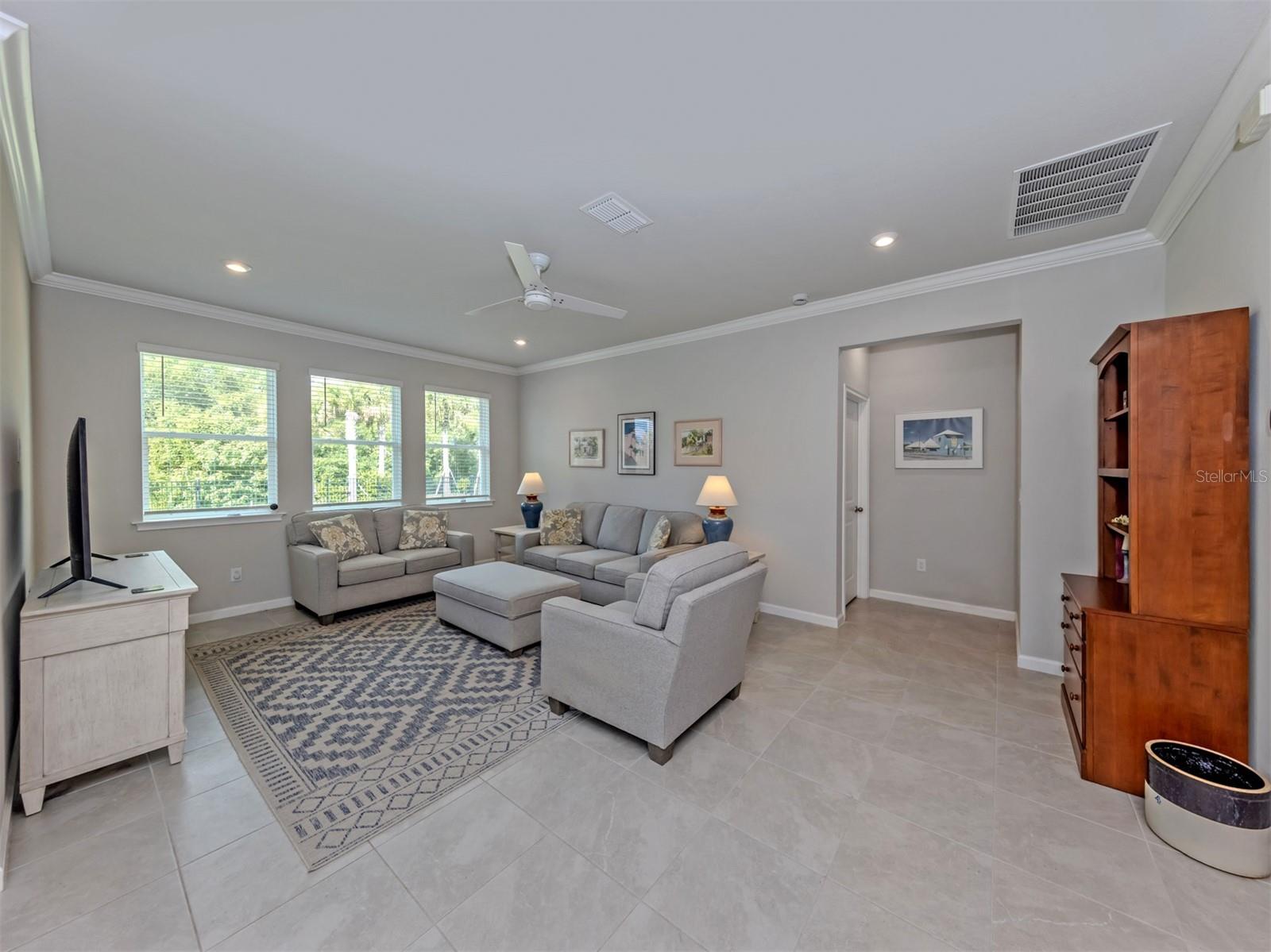 20261 SYMPHONY PL — photo 8