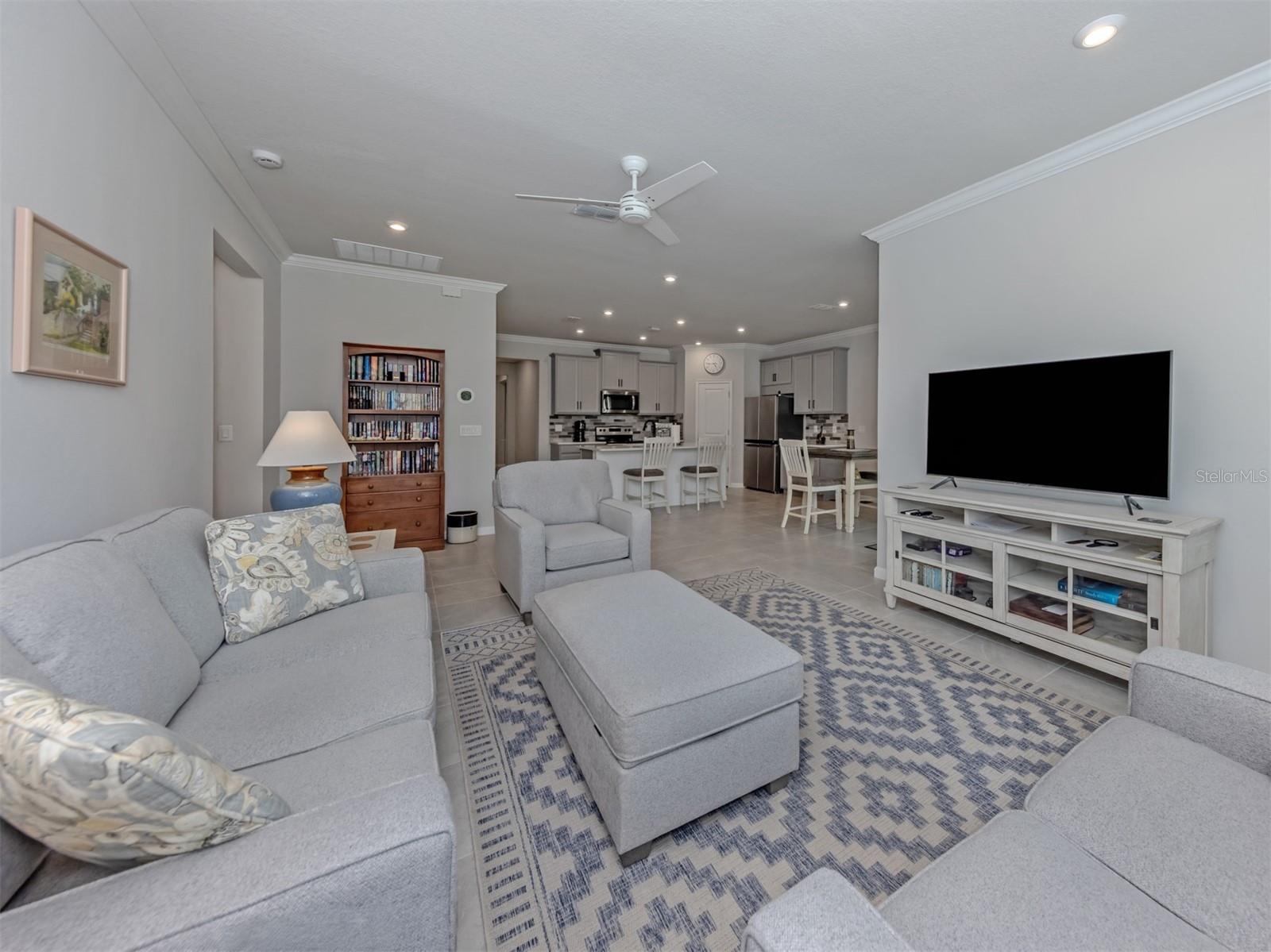 20261 SYMPHONY PL — photo 12