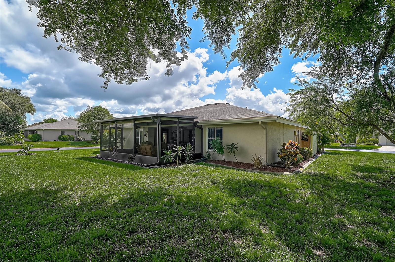 3216 MEADOW RUN DR — photo 28