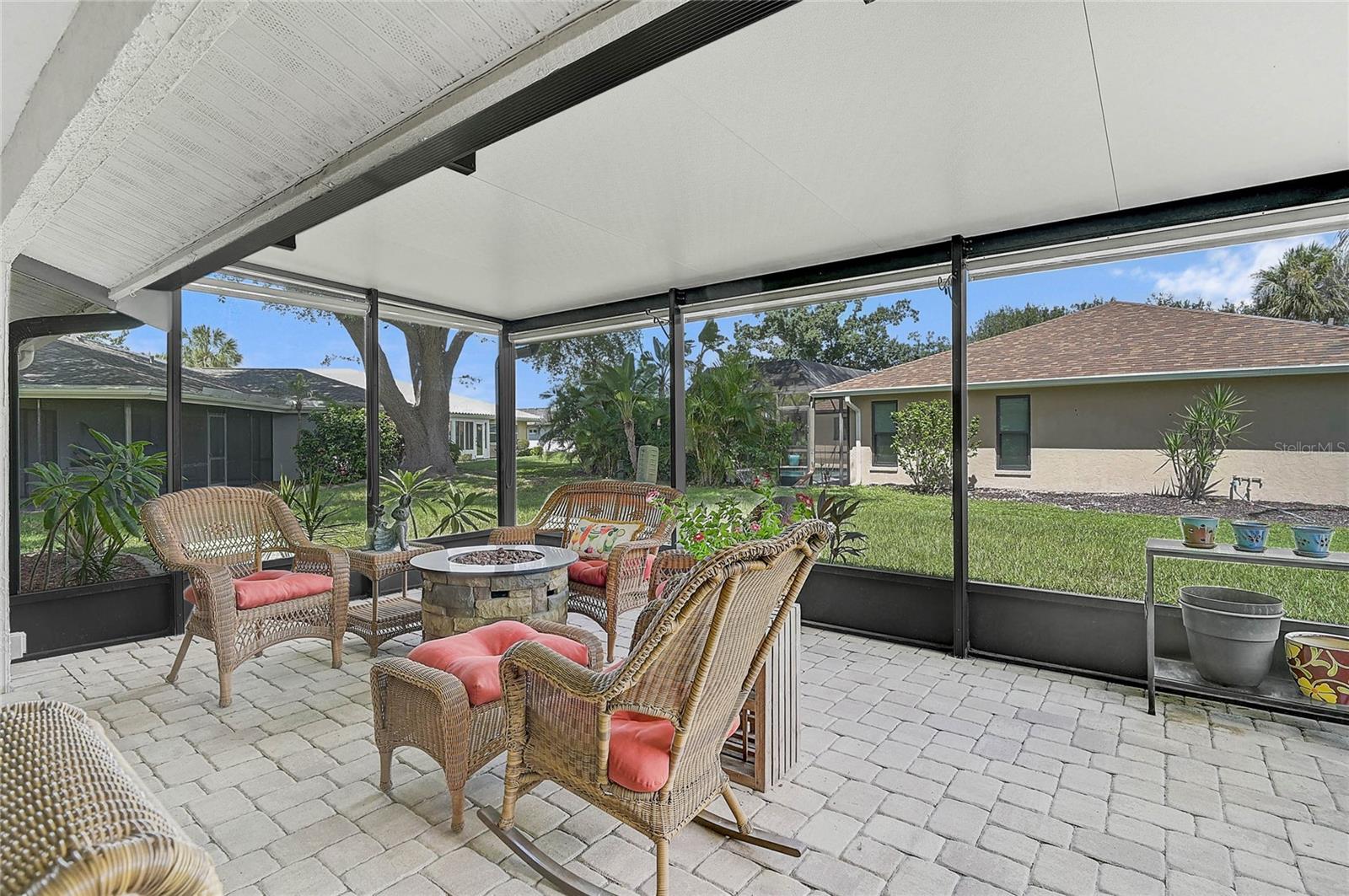 3216 MEADOW RUN DR — photo 22