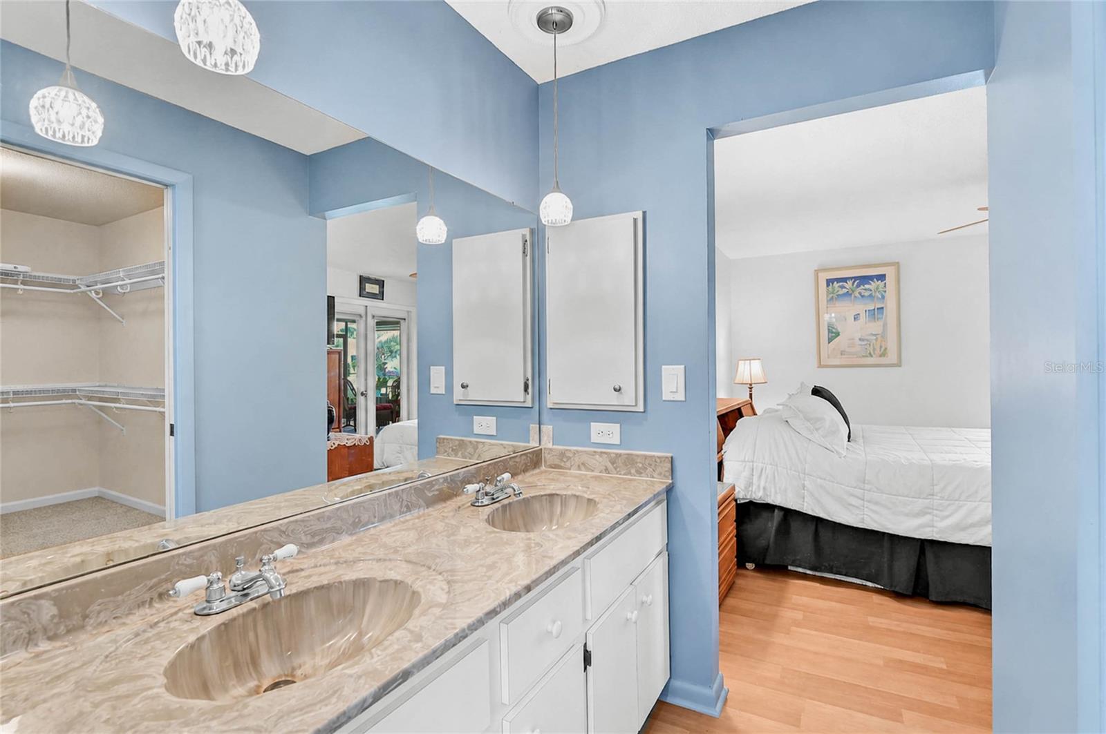 3216 MEADOW RUN DR — photo 16