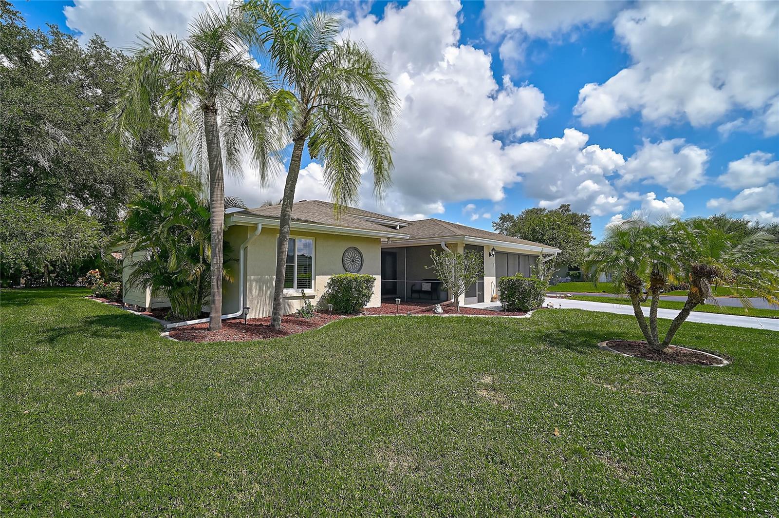 3216 MEADOW RUN DR — photo 32