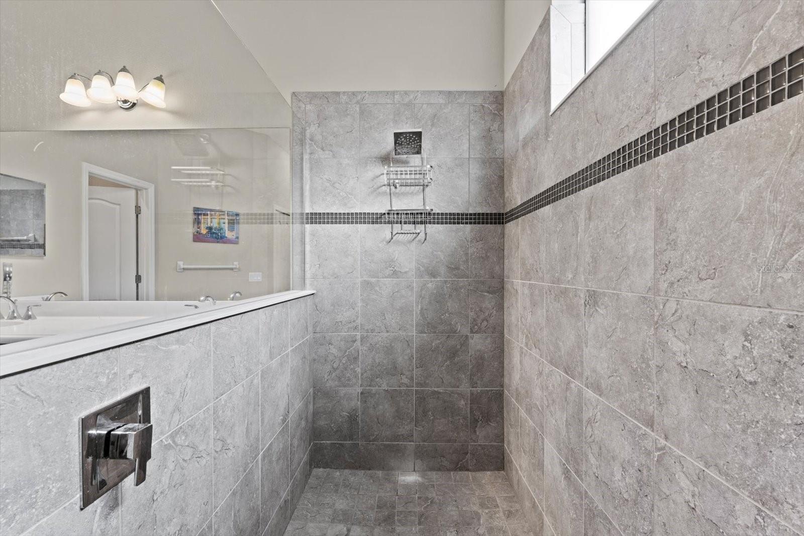 14406 WHITEMOSS TER — photo 22