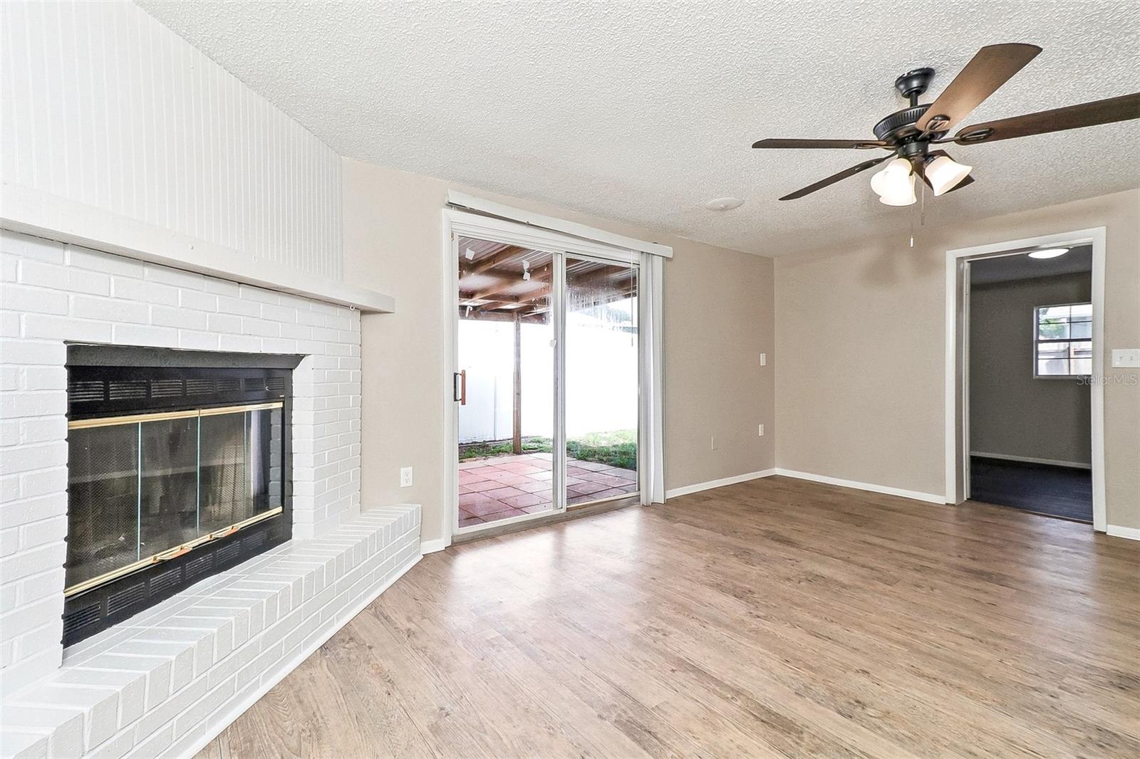 6452 LANGSTON AVE — photo 17