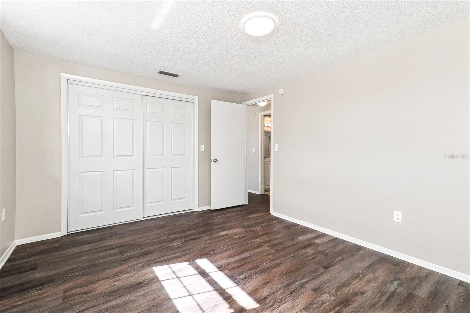 6452 LANGSTON AVE — photo 18