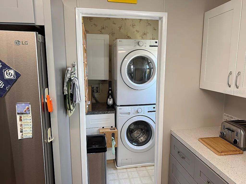 7306 CASCADE DR — photo 10