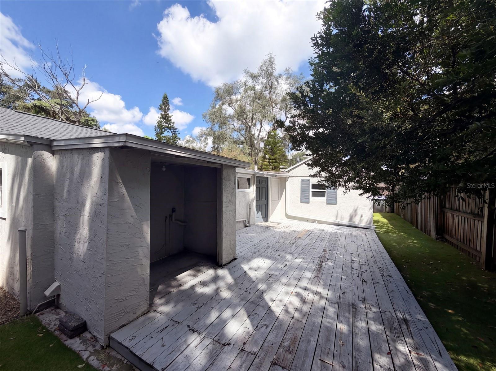 212 W HIAWATHA ST — photo 14
