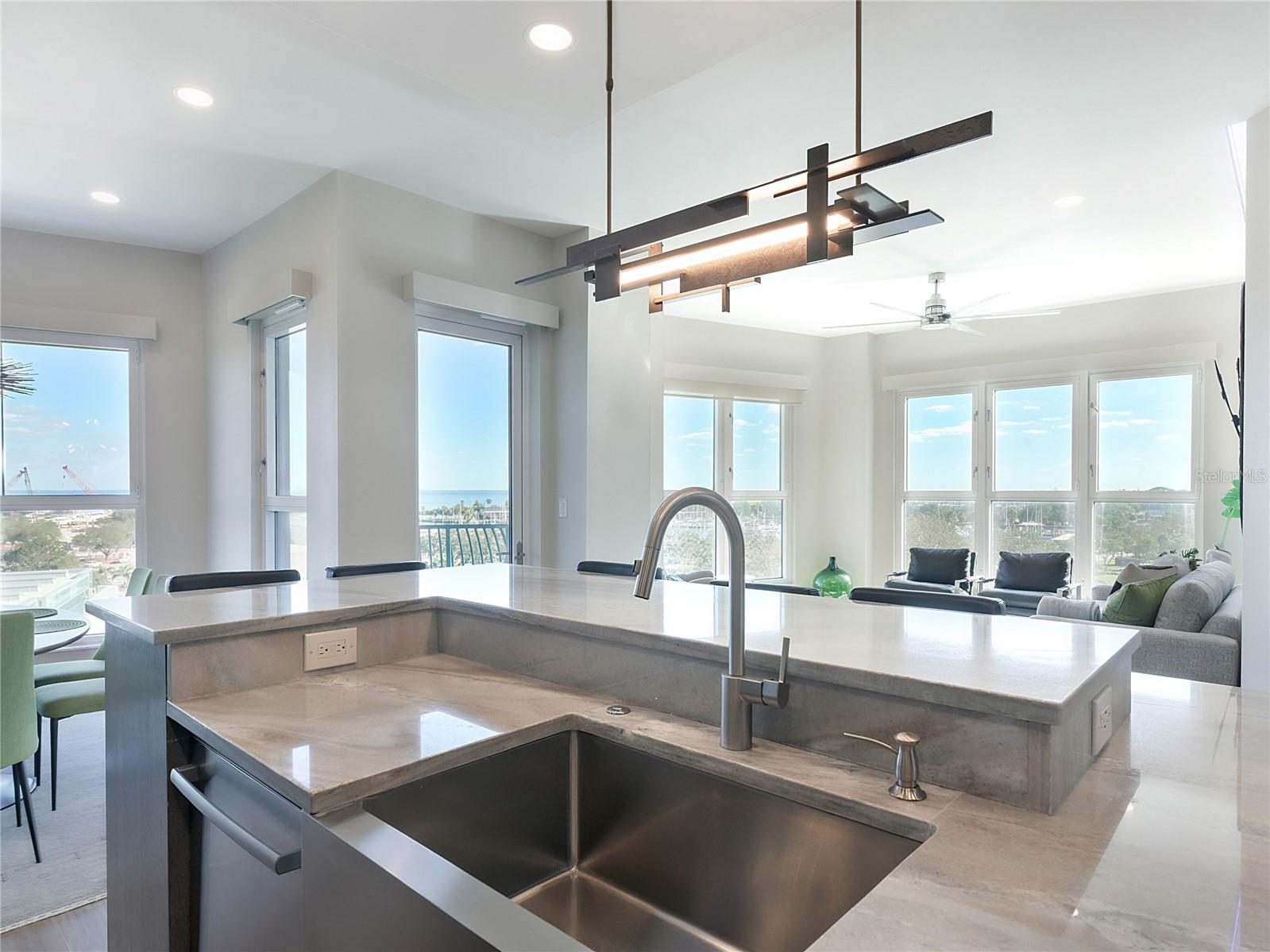 288 BEACH DR NE #6A — photo 23