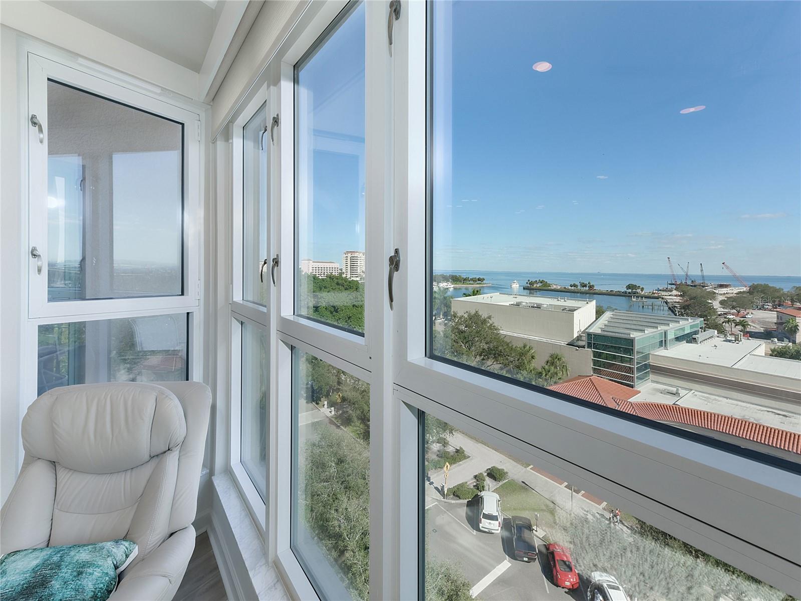 288 BEACH DR NE #6A — photo 13