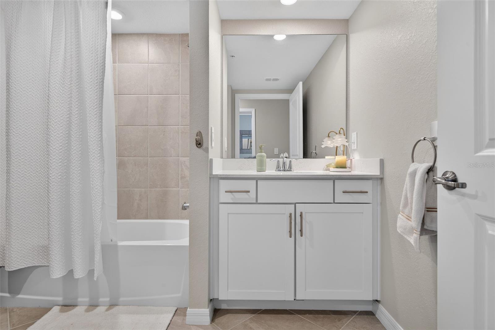 12620 RADIANCE CT #102 — photo 30