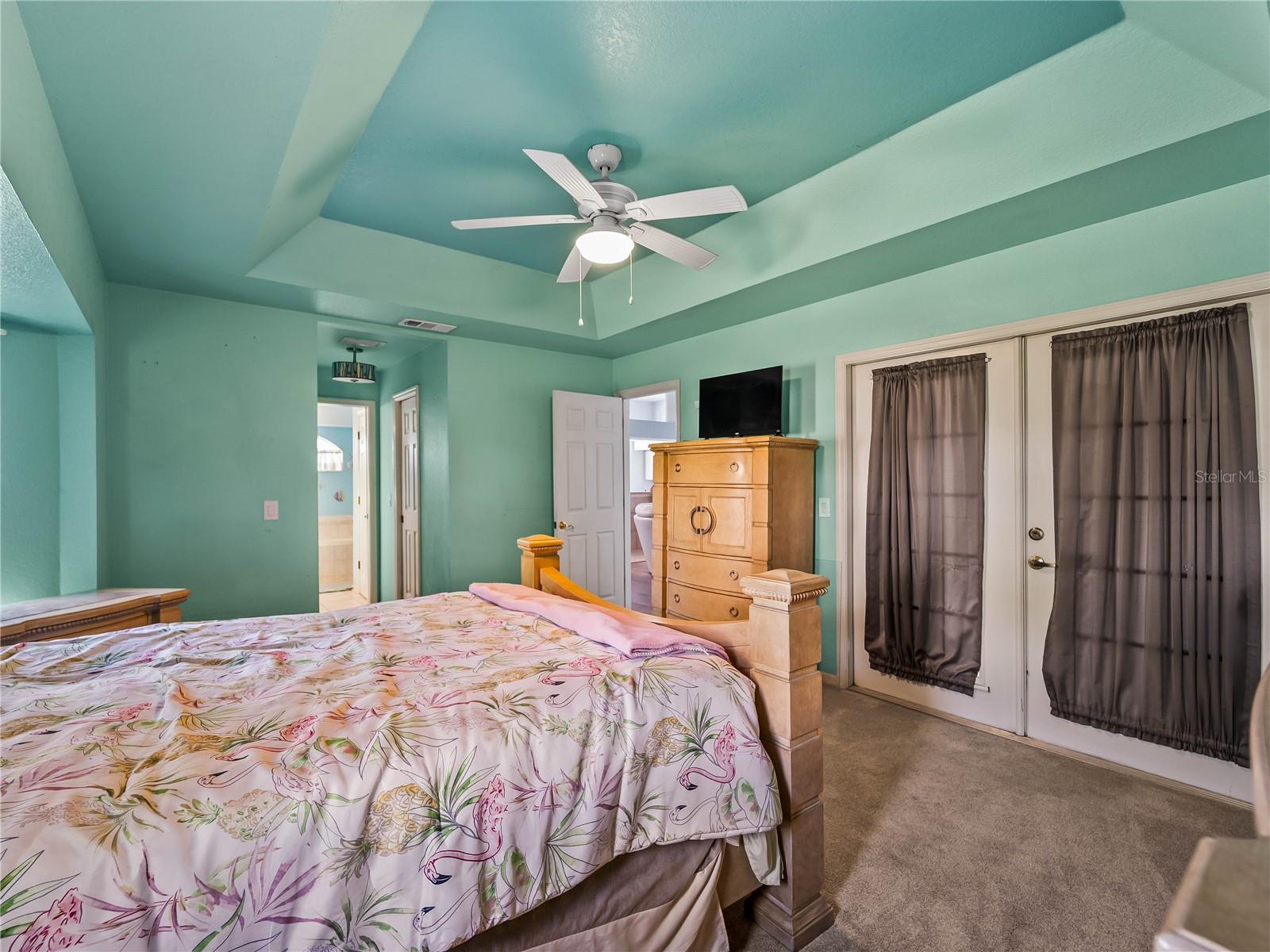 1642 MILAN ST — photo 33