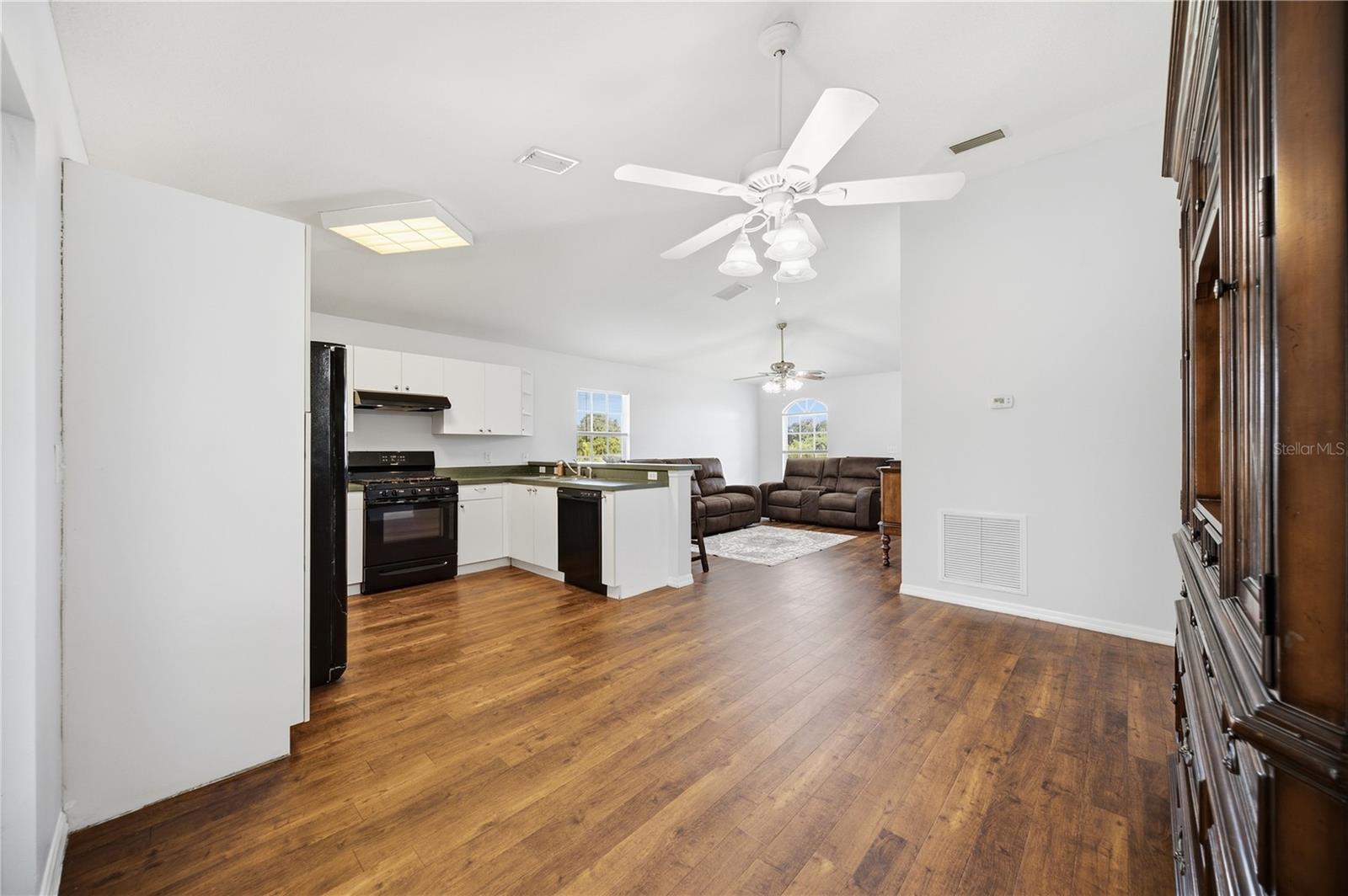 1017 77TH ST E — photo 10