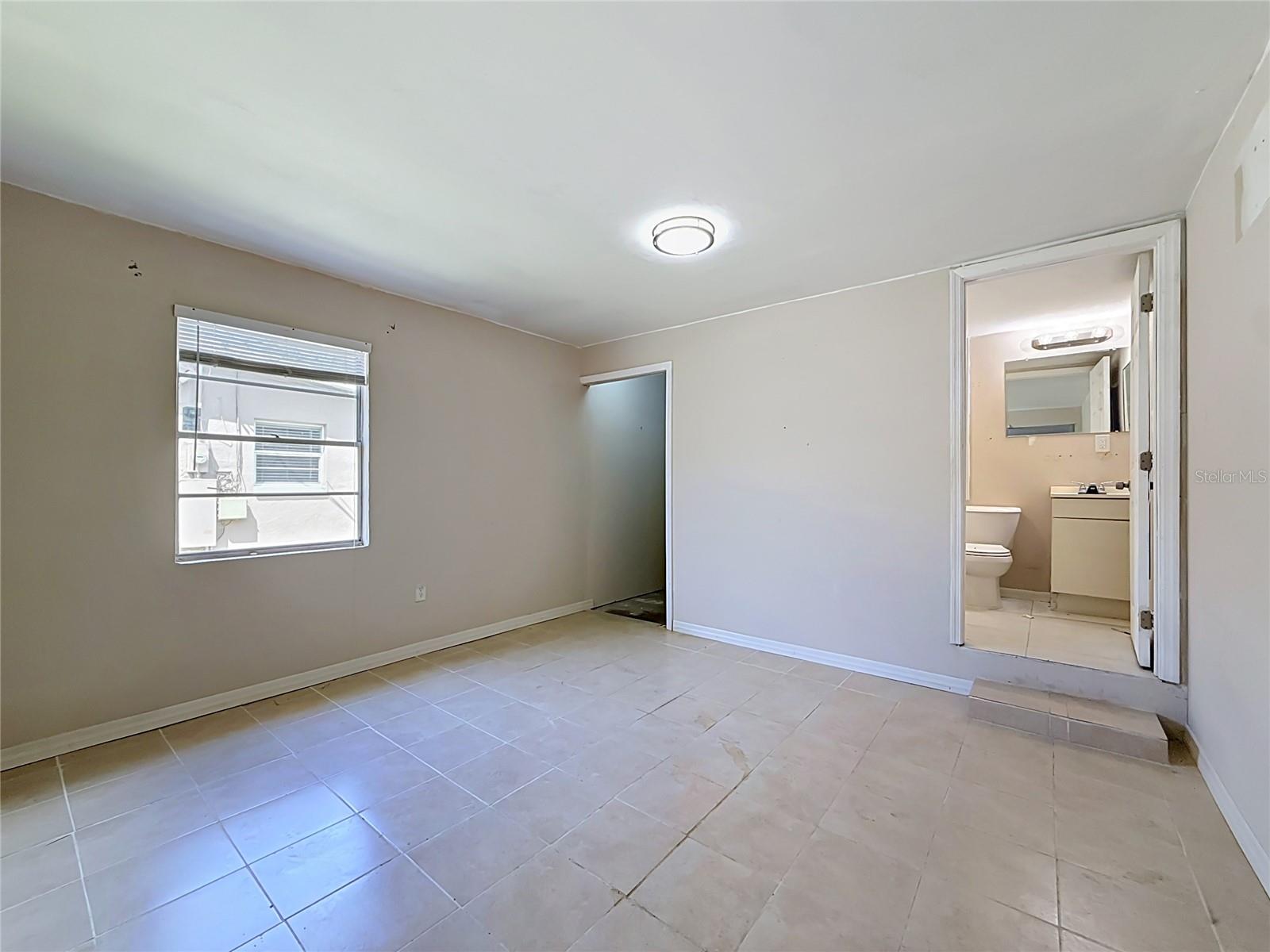 4923 CRESTHILL DR — photo 69