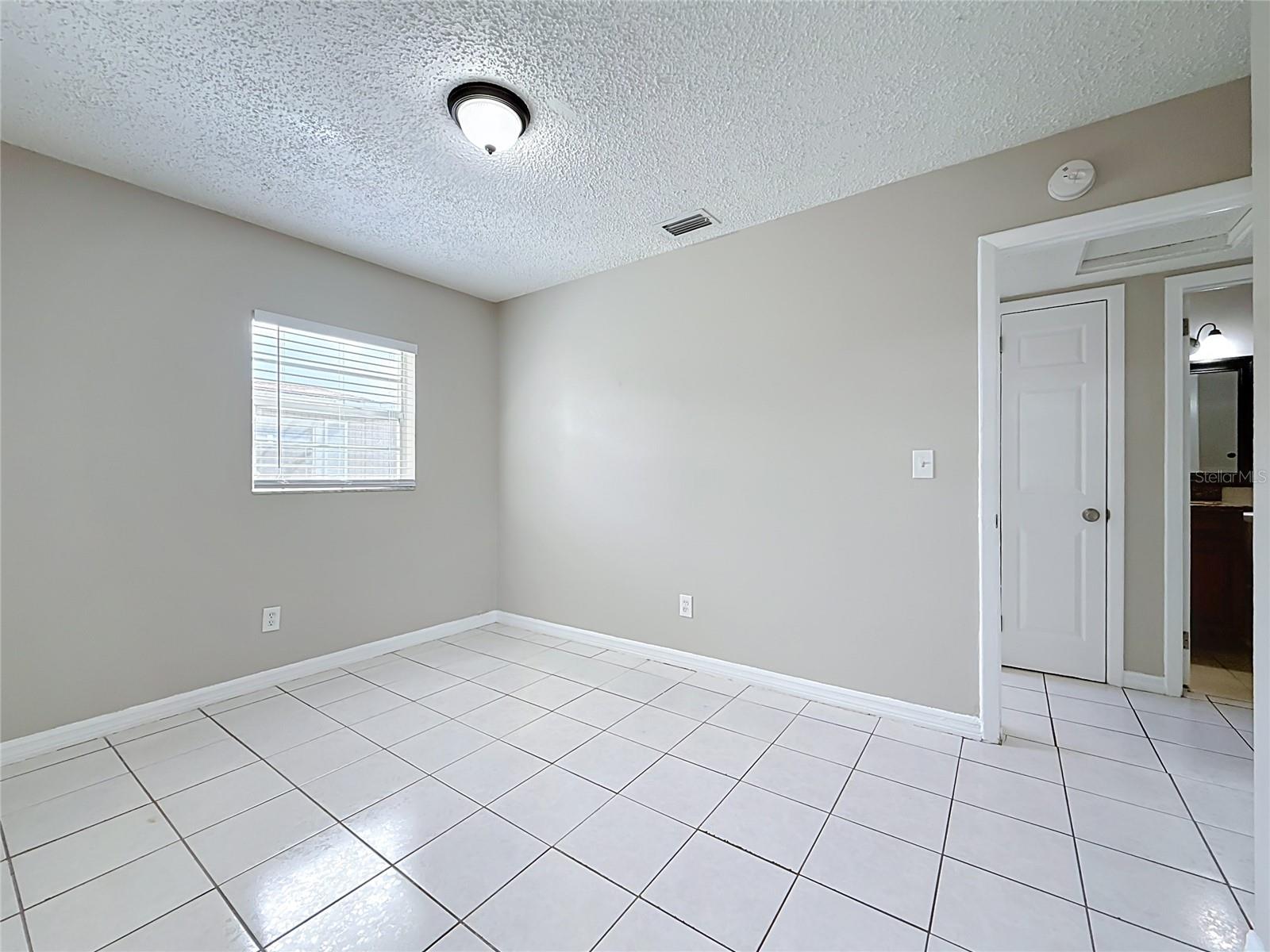 4923 CRESTHILL DR — photo 61