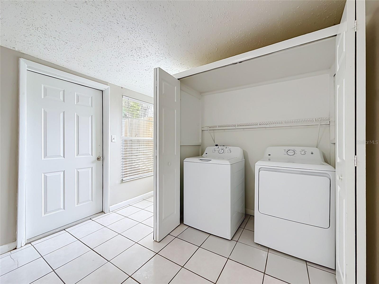 4923 CRESTHILL DR — photo 42