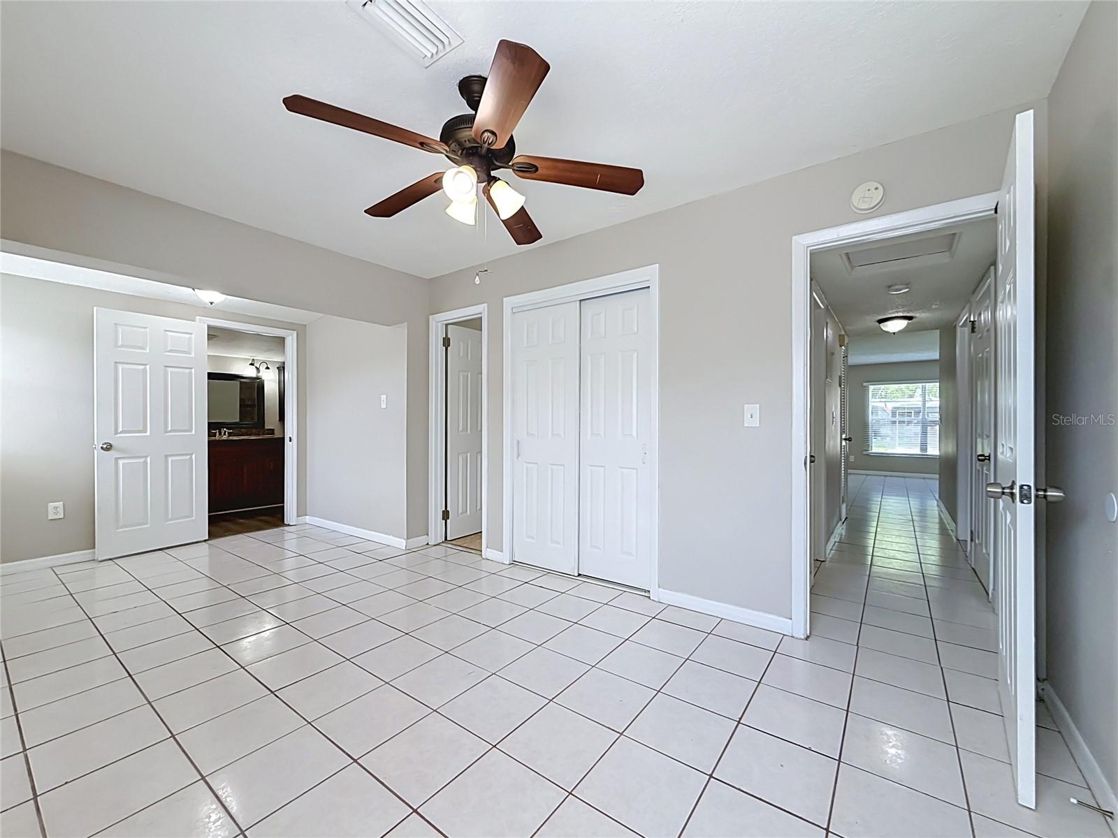 4923 CRESTHILL DR — photo 44