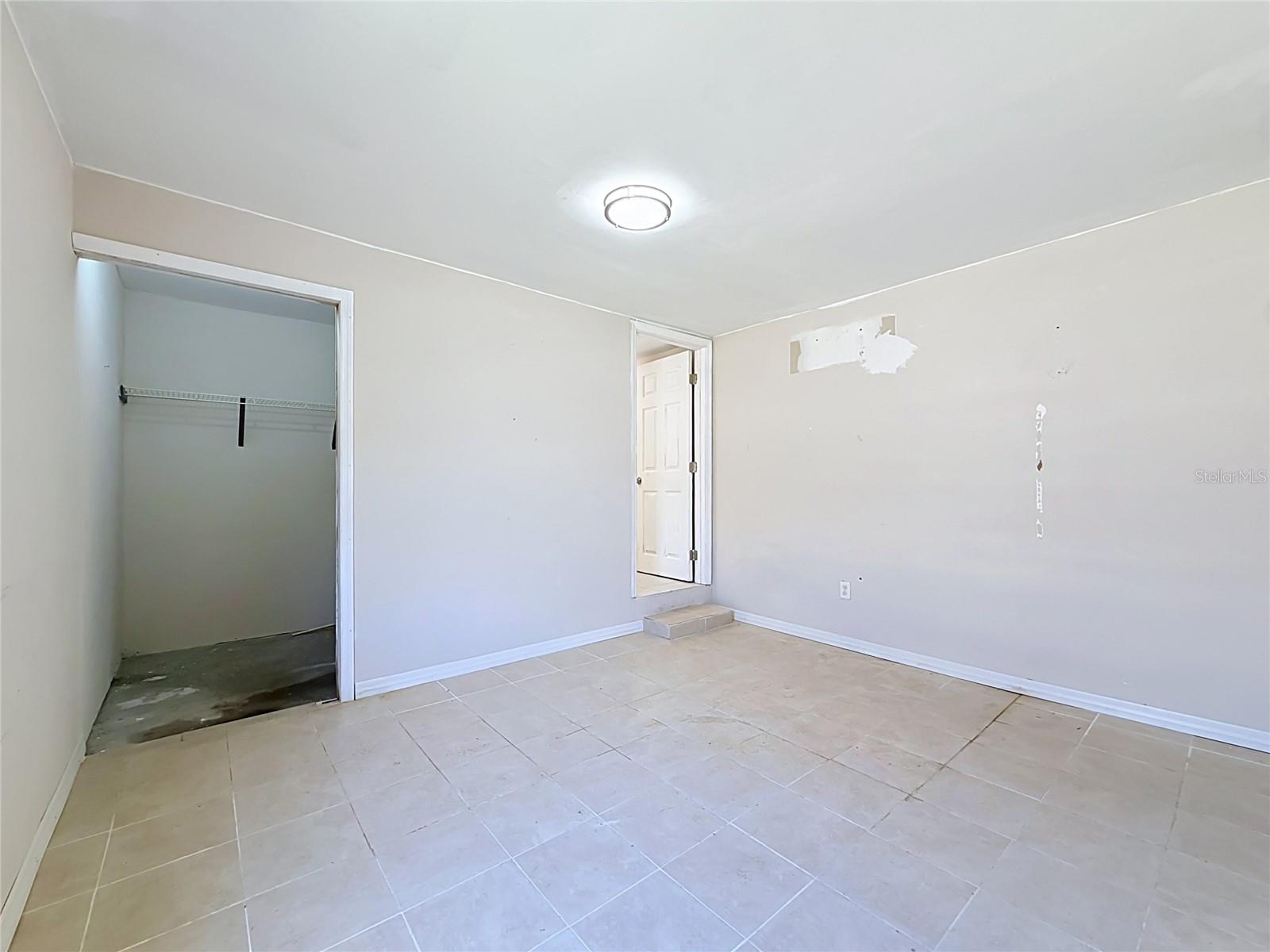 4923 CRESTHILL DR — photo 71