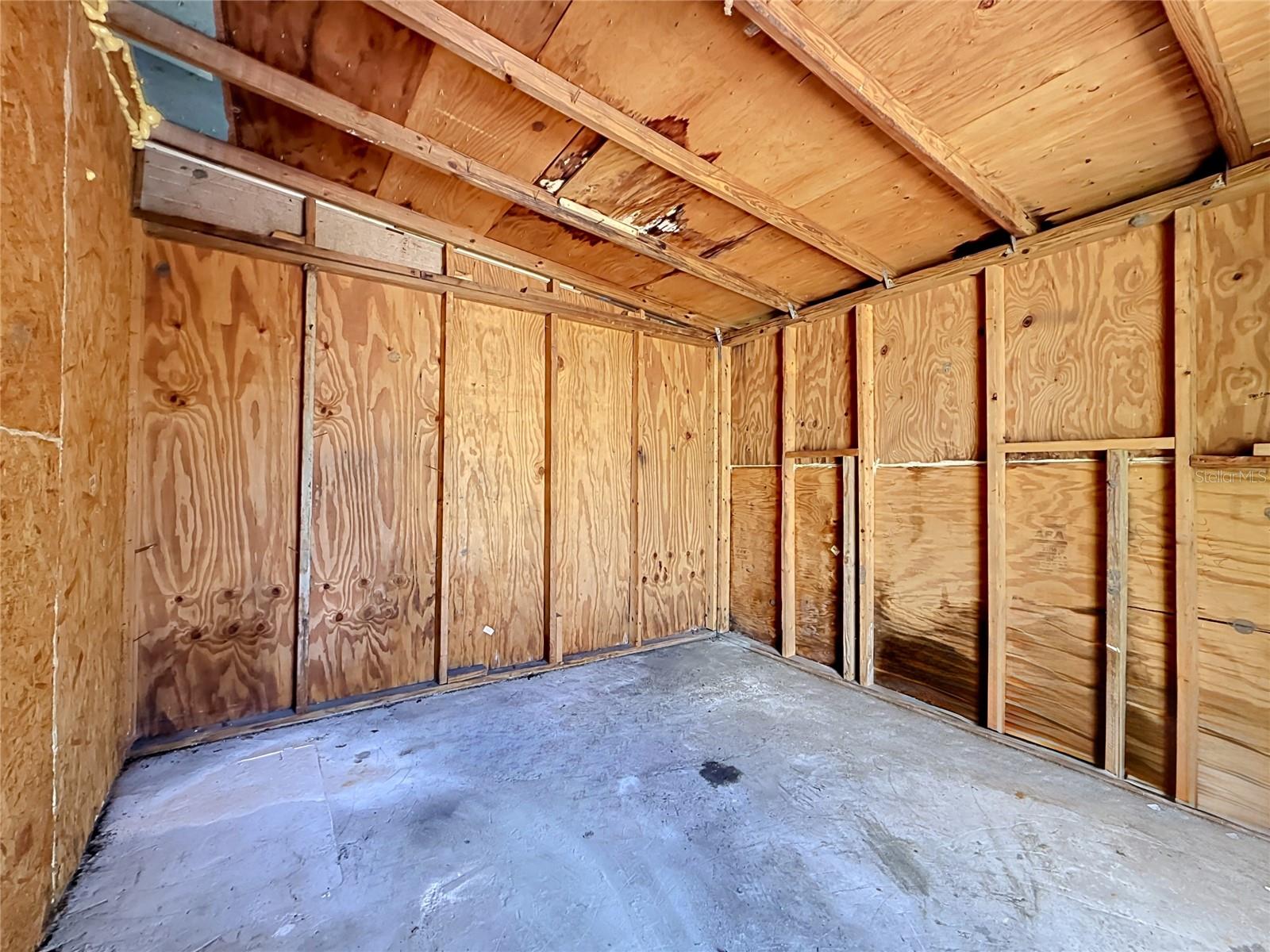 4923 CRESTHILL DR — photo 74