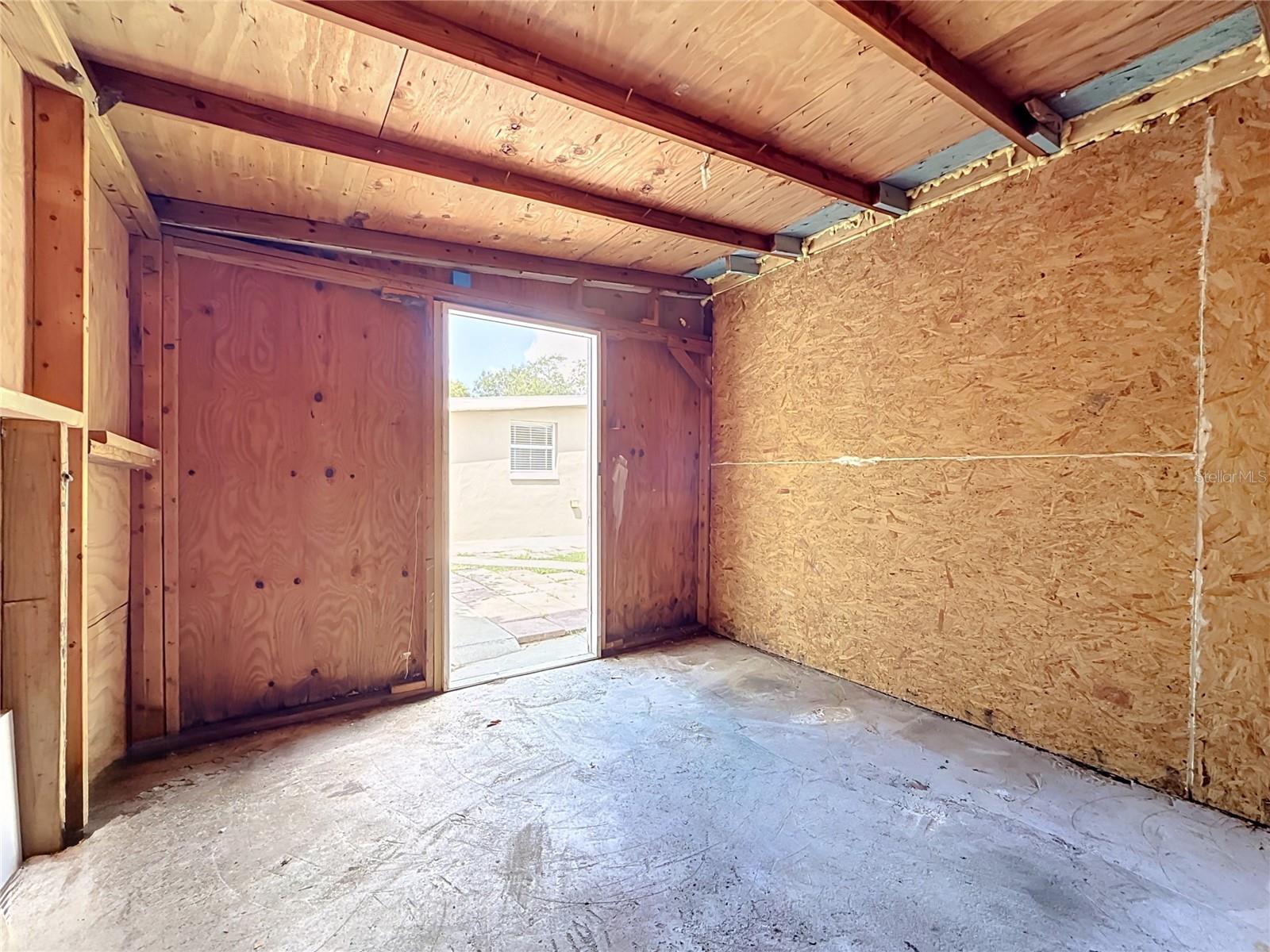 4923 CRESTHILL DR — photo 75