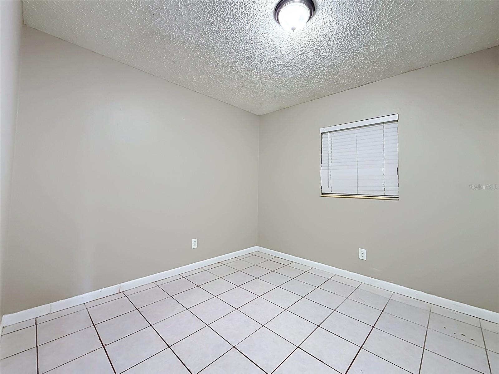 4923 CRESTHILL DR — photo 57