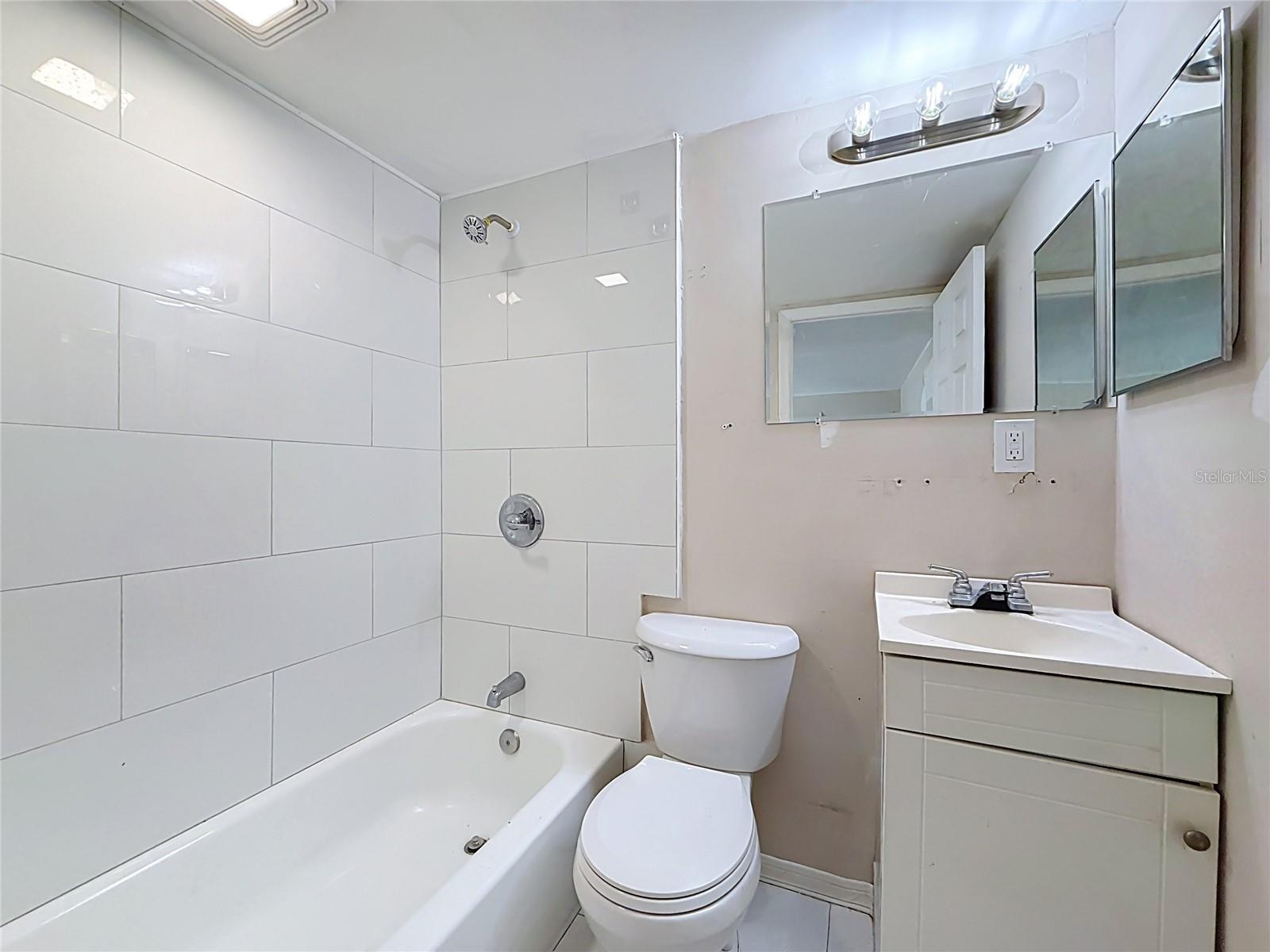 4923 CRESTHILL DR — photo 72